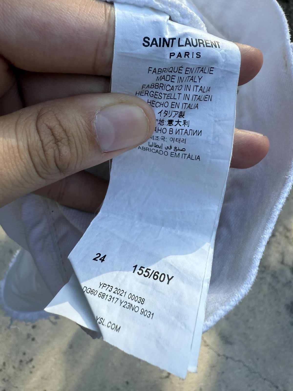 Yves Saint Laurent Yves Saint Lauren YSL White Cut-off style Jeans Size 24 Size 24" / US 00 / IT 34 - 5 Thumbnail