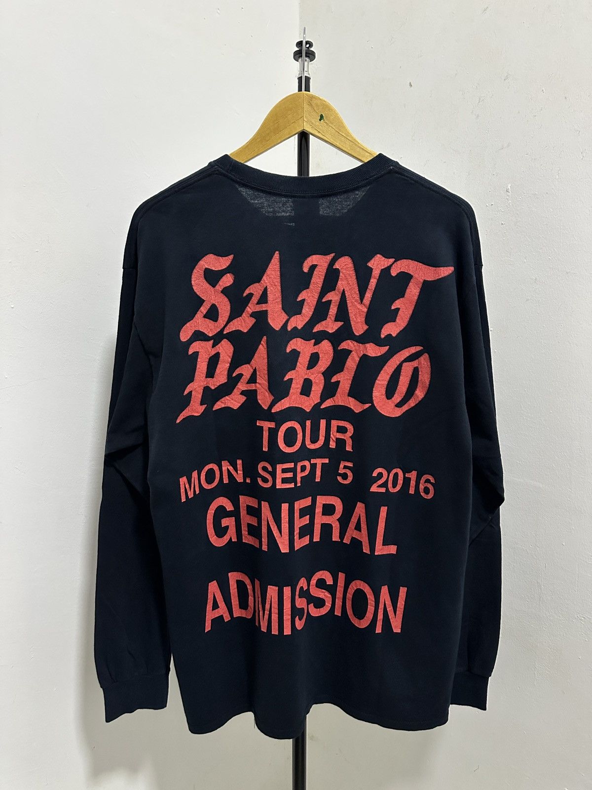 Kanye West Kanye West Saint Pablo Tour 2016 Size US L / EU 52-54 / 3 - 2 Thumbnail