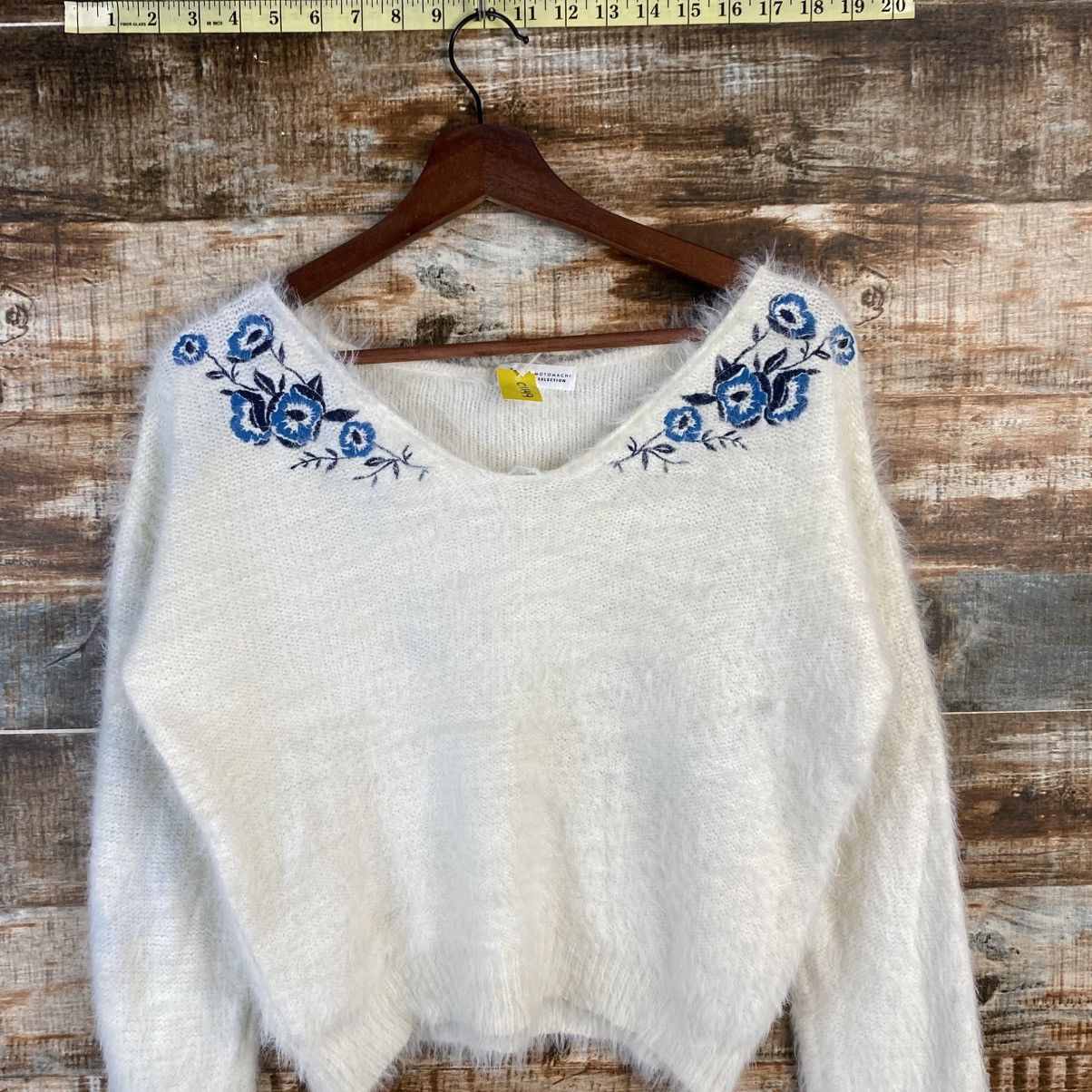 Japanese Brand DL Jayro White fur shaggy Mohair Knitwear #C1149 Size M / US 6-8 / IT 42-44 - 5 Thumbnail