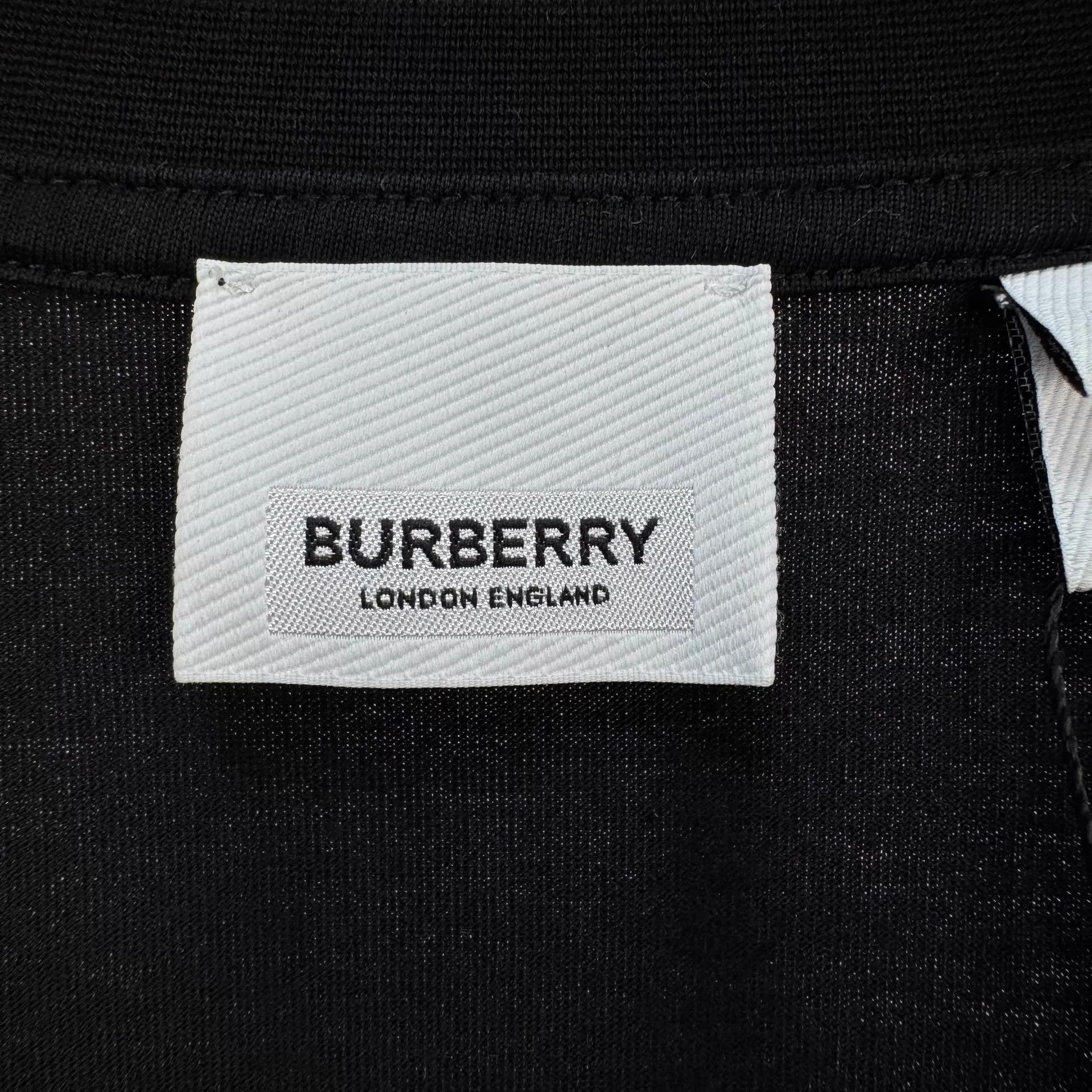 Burberry Burberry Embroidered Logo Short Sleeve Tee M 99 New Size US M / EU 48-50 / 2 - 5 Thumbnail