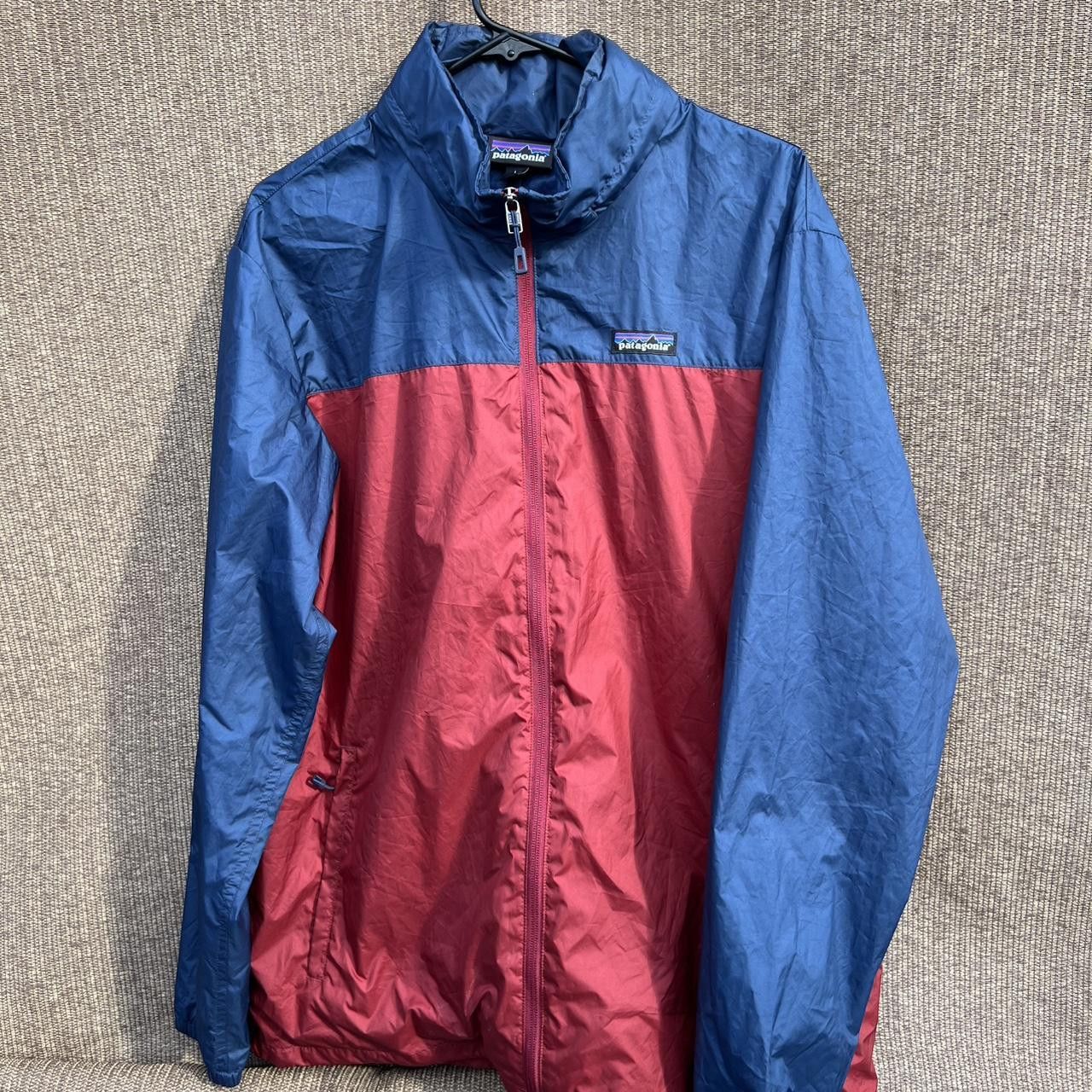 Patagonia Patagonia Men's Light Hoodie Jacket Red blue Sz L Size US L / EU 52-54 / 3 - 1 Thumbnail