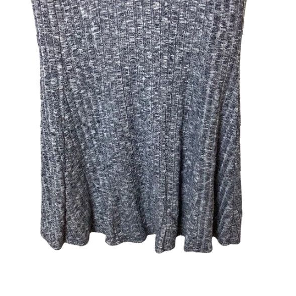 Anthropologie Anthropologie Dolan Short Sleeve Knit Dress V-Neck Ribbed Gray Lined A-Line Shirt Dress M Womens Size 32" / US 10 / IT 46 - 3 Thumbnail