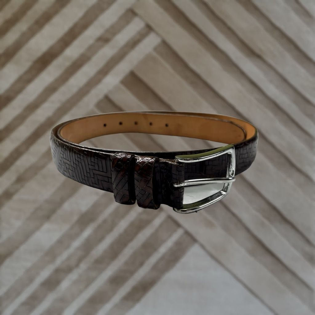 Vintage Martin Dingman Belt Mens 36 Brown Treccia Calfskin Woven Leather Made USA Belt Buckle US HandMade Vintage No Regular Mens 36 Brown Leather USA Belt Size 36 - 1 Thumbnail
