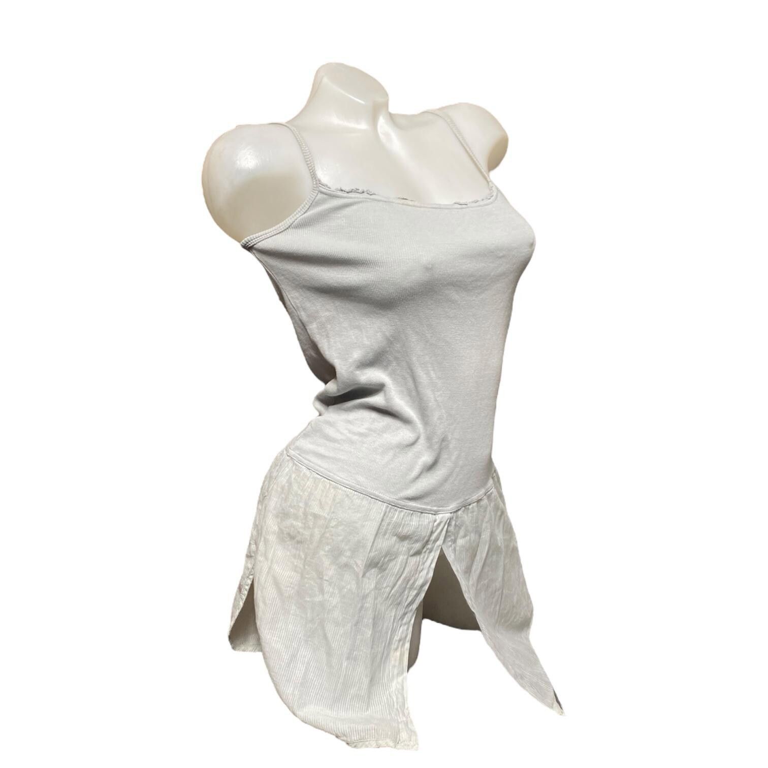 Cop Copine The Cop Copine Neutral Slit Top Size ONE SIZE - 1 Thumbnail