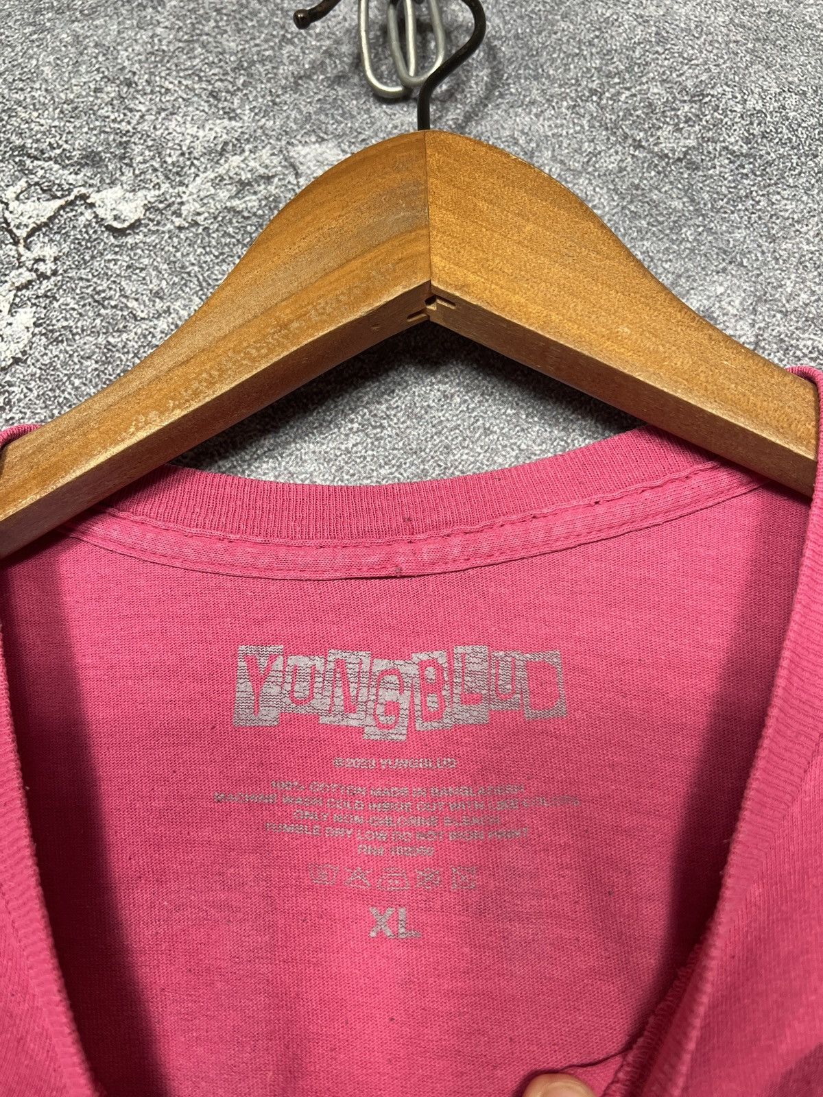 Band Tees Youngblud World Tour Pink Band T-shirt Tee Size Xl Size US XL / EU 56 / 4 - 6 Thumbnail