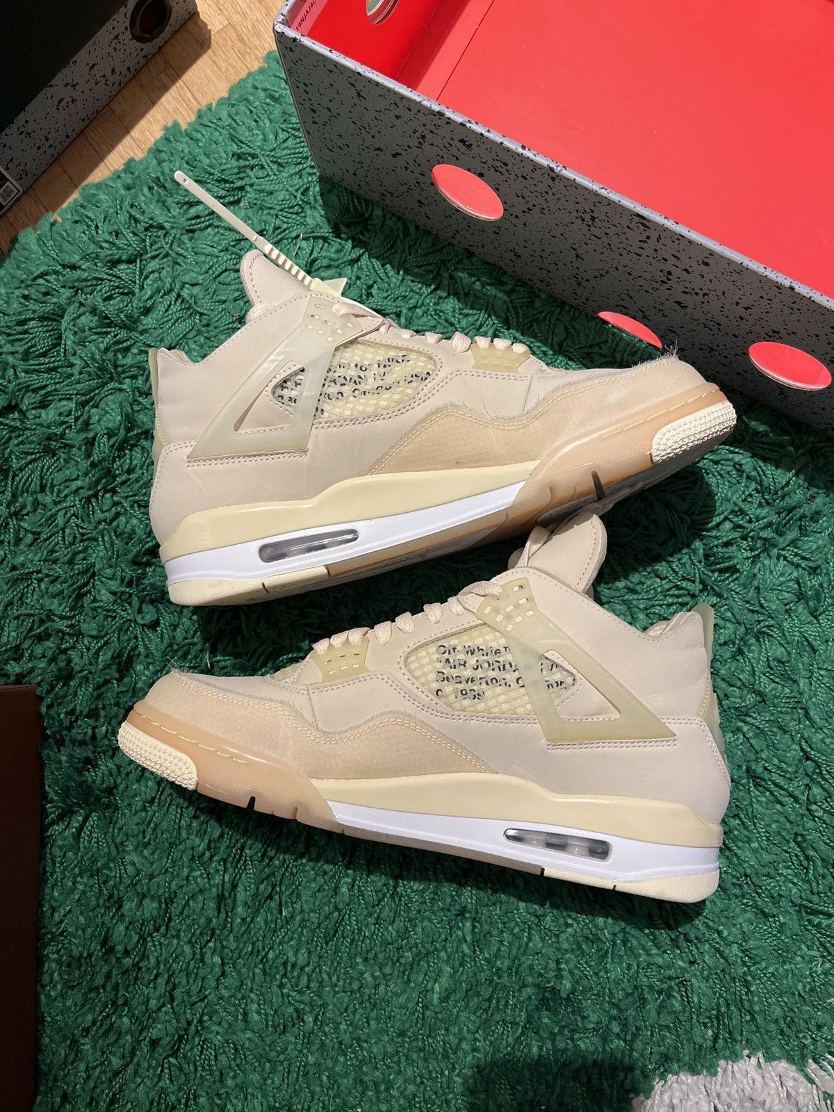 Jordan Brand Jordan 4 Off-White Sail Size US 10 / EU 43 - 8 Thumbnail