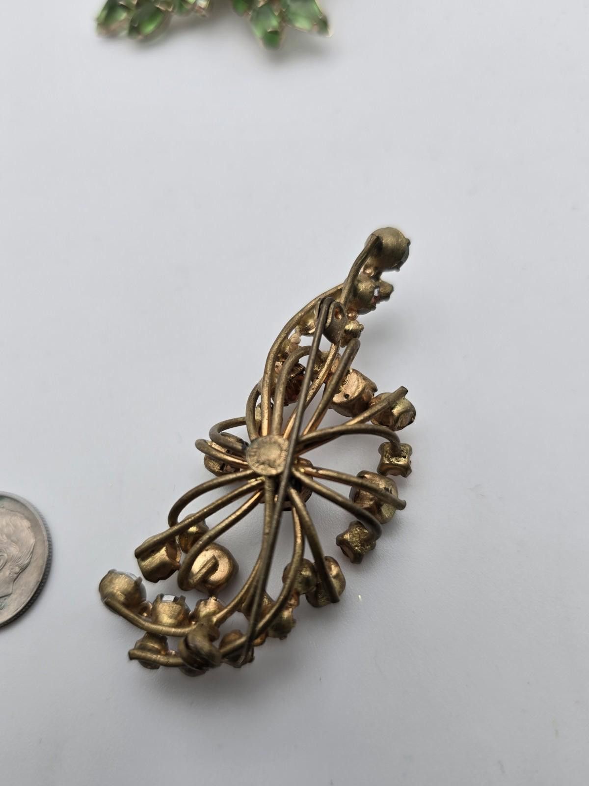 Aurora Shoe Company Vintage Austria Amber AB Rhinestone Spray Brooch Size ONE SIZE - 5 Thumbnail