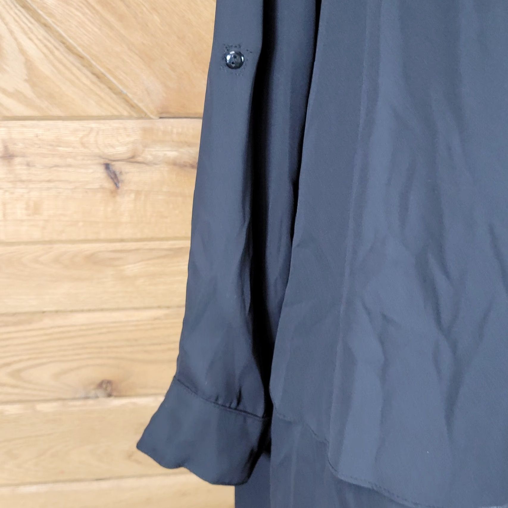 Joseph Ribkoff VINTAGE Joseph Ribkoff Blouse Shirt Tunic Long Sleeve V-Neck Black 8 Womens Roll Tab Sleeve Casual Listing 90s Size M / US 6-8 / IT 42-44 - 3 Thumbnail