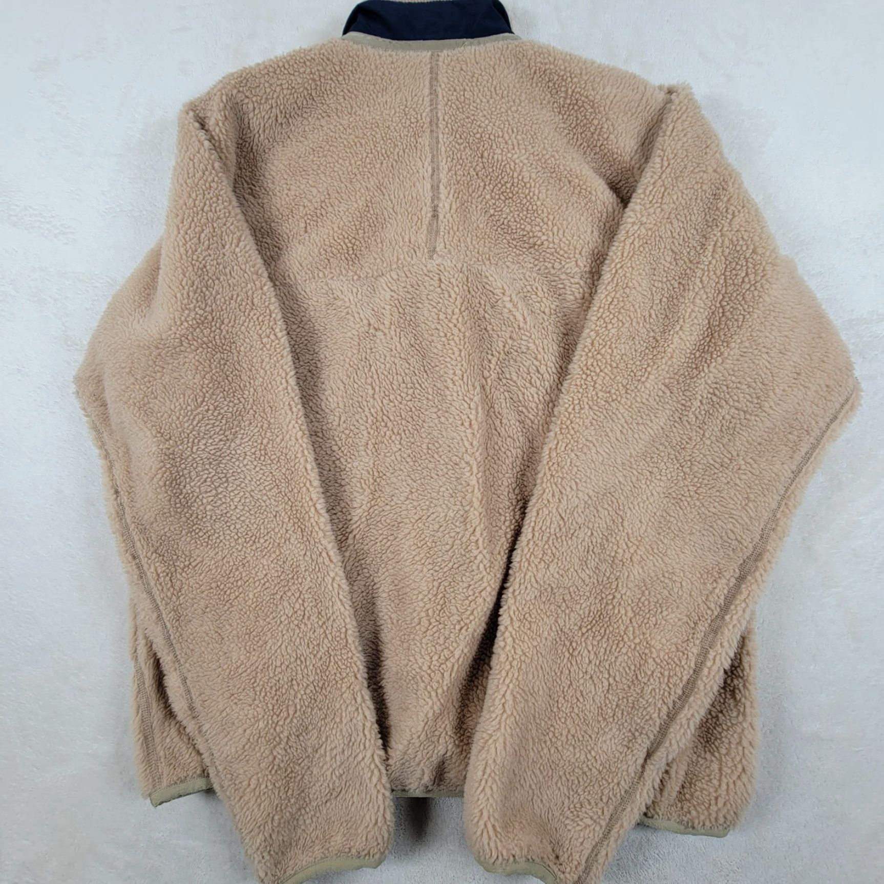 Patagonia Patagonia Jacket Mens M Beige Blue Retro X Rare Sherpa Deep Pile Fleece Zip Windbreaker Zip Pockets Logo Casual Travel Outdoor 90s Womens? Size US M / EU 48-50 / 2 - 5 Thumbnail