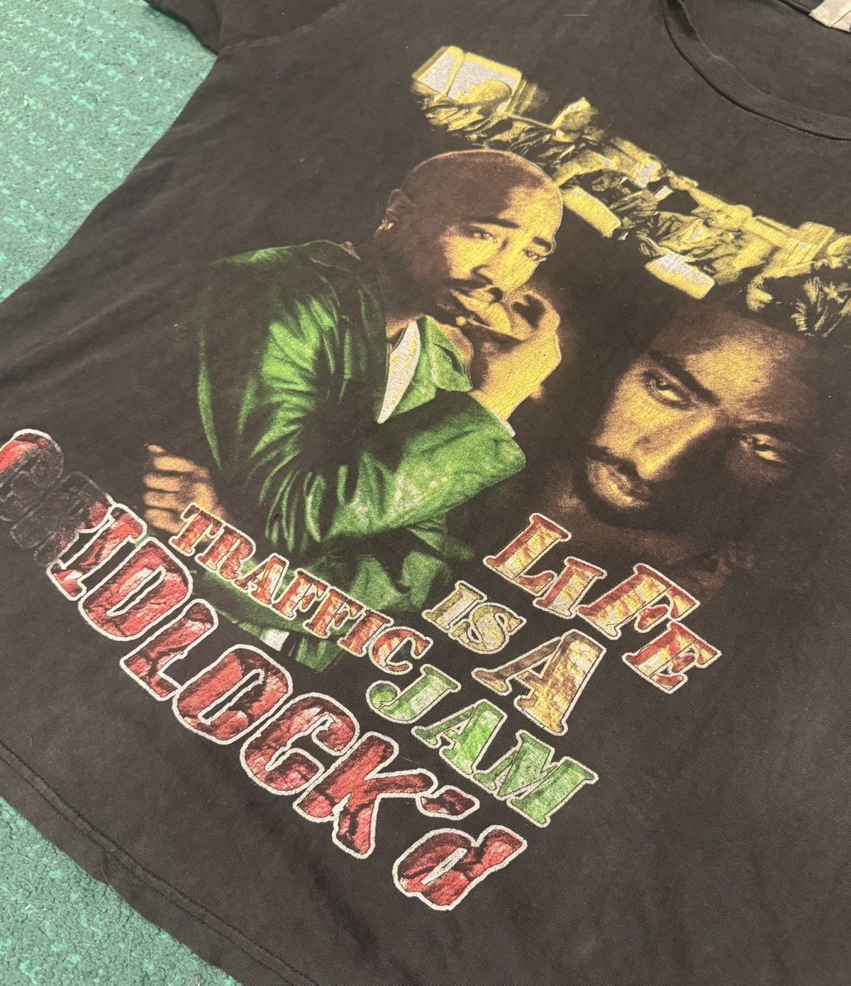 Vintage CRAZY RARE VINTAGE “MAKAVELI” 2PAC Jesus Christ tee L/XL Size US XL / EU 56 / 4 - 3 Thumbnail
