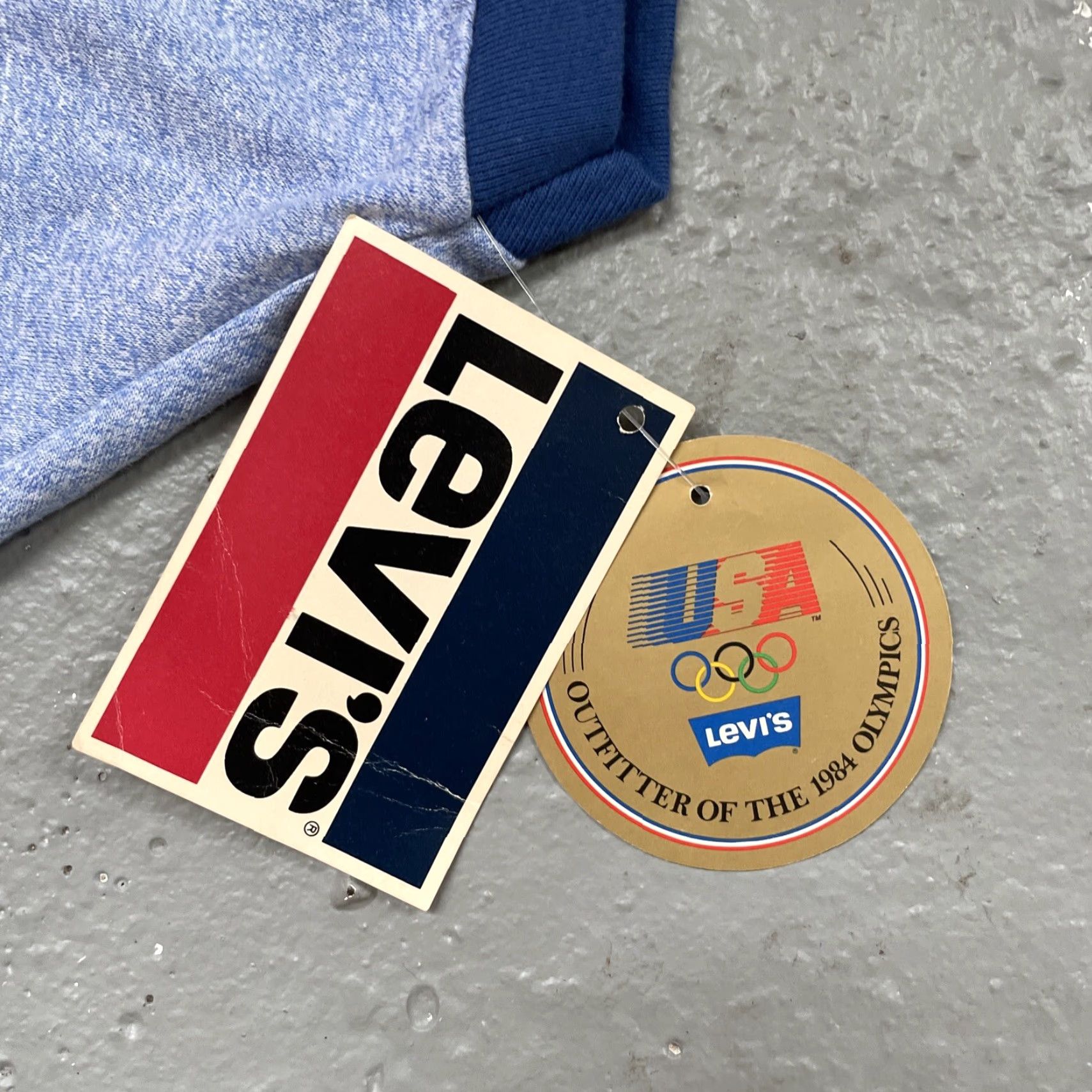 Vintage VINTAGE Levis LA Olympics T-Shirt Ringer Made In USA NOS NWT with PIN L Mens Size US L / EU 52-54 / 3 - 6 Thumbnail