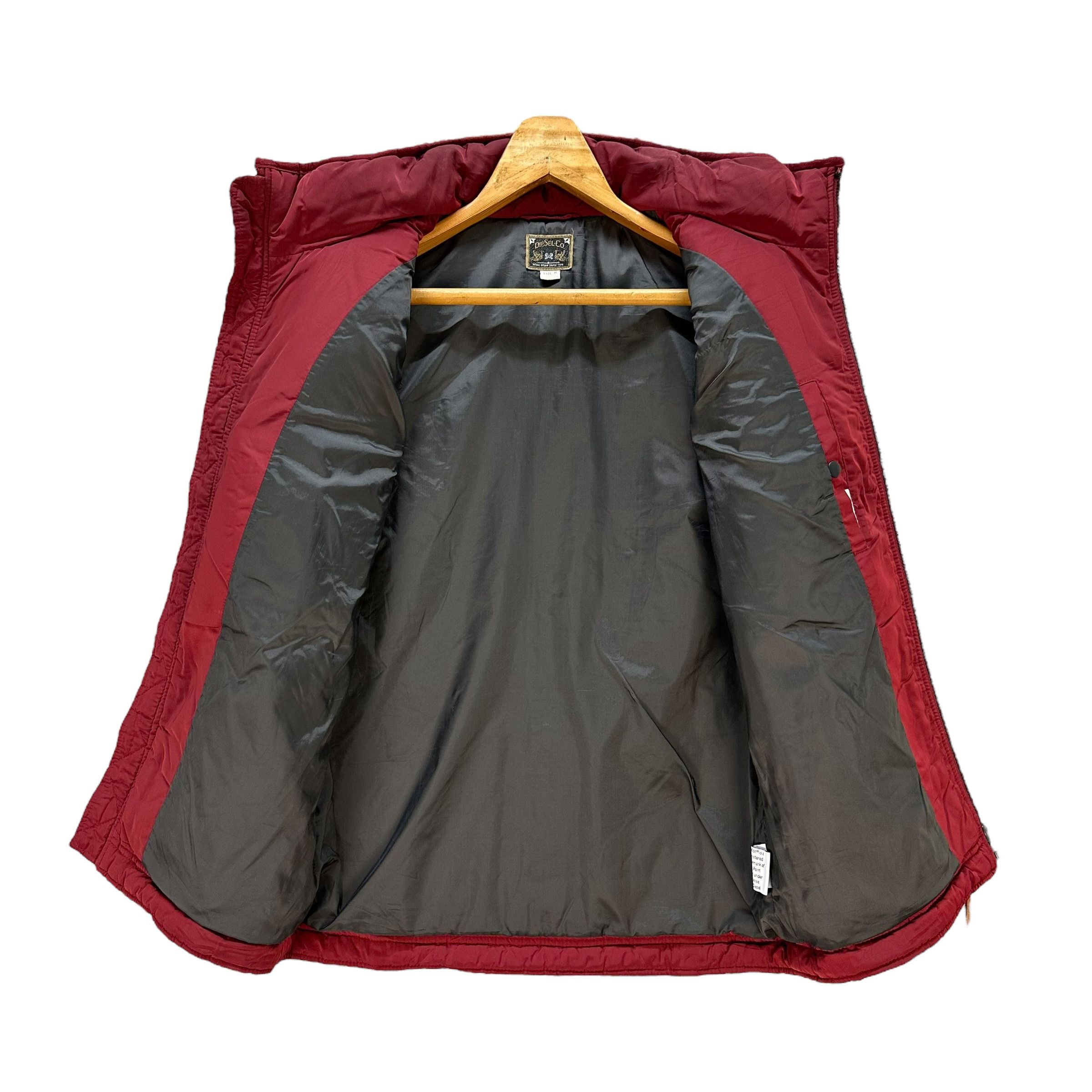 Diesel DIESEL DuPont Teflon Red Puffer Hooded Vest #A79-1904 Size US M / EU 48-50 / 2 - 9 Thumbnail