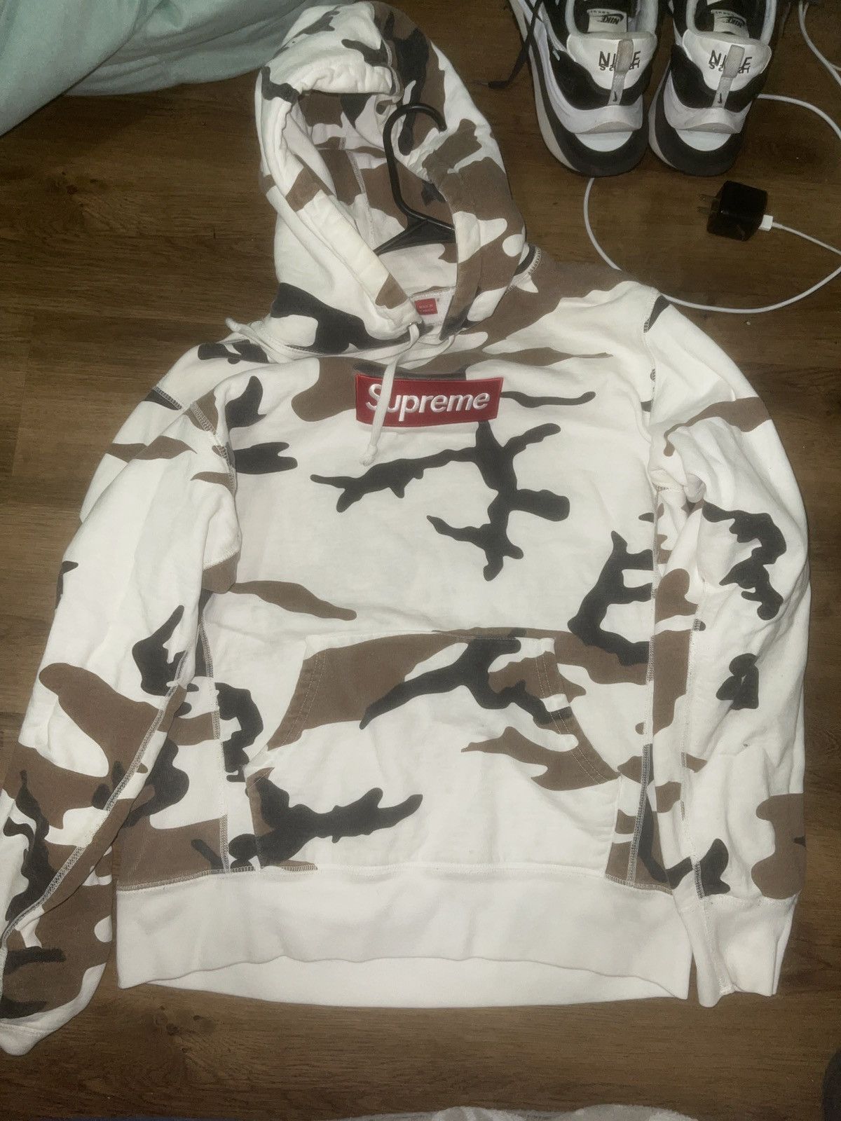 Supreme Supreme white Camo Hoodie Size US M / EU 48-50 / 2 - 2 Thumbnail