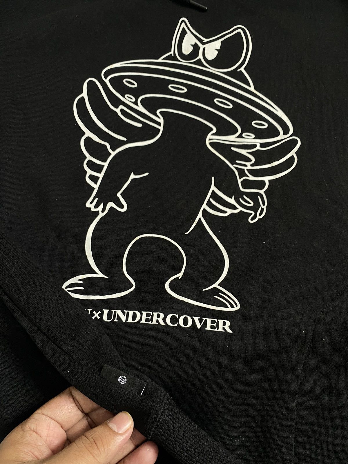 GU × Jun Takahashi × Undercover GU x Undercover Space Man Hoodies Size US M / EU 48-50 / 2 - 4 Thumbnail