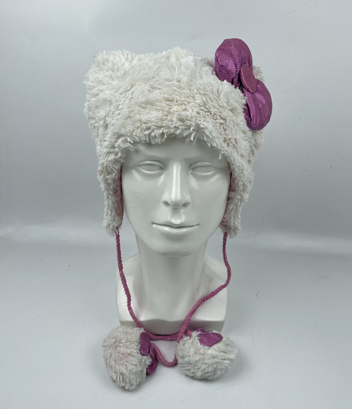 Anime hello kitty beanie hat winter hat Size ONE SIZE - 1 Thumbnail