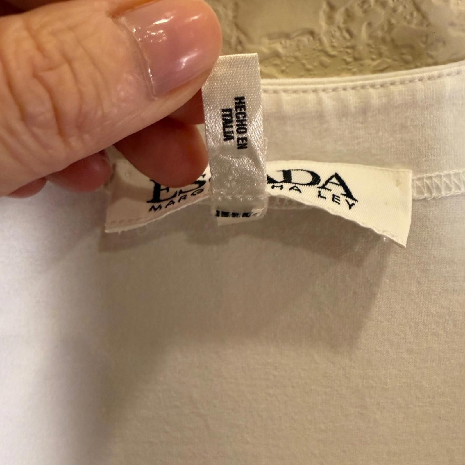 Escada Escada Women's White Short Sleeve Tee Sz 38 Size M / US 6-8 / IT 42-44 - 5 Thumbnail