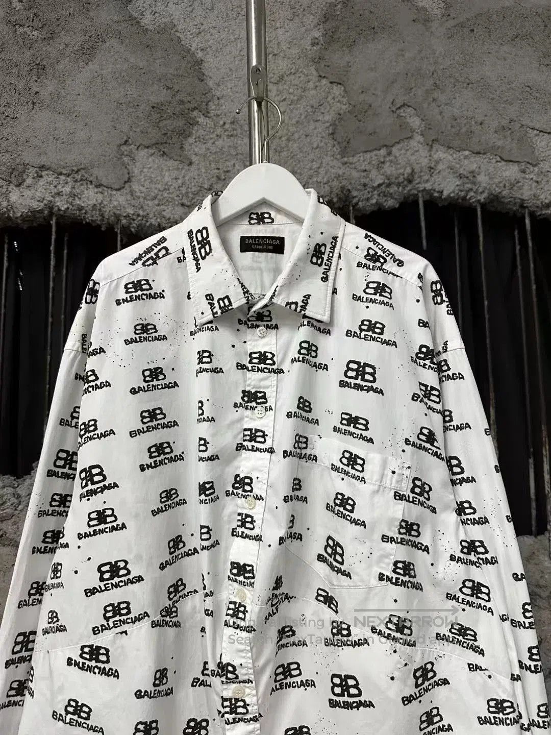 Balenciaga Balenciaga Printed White Shirt. Size US XS / EU 42 / 0 - 3 Thumbnail