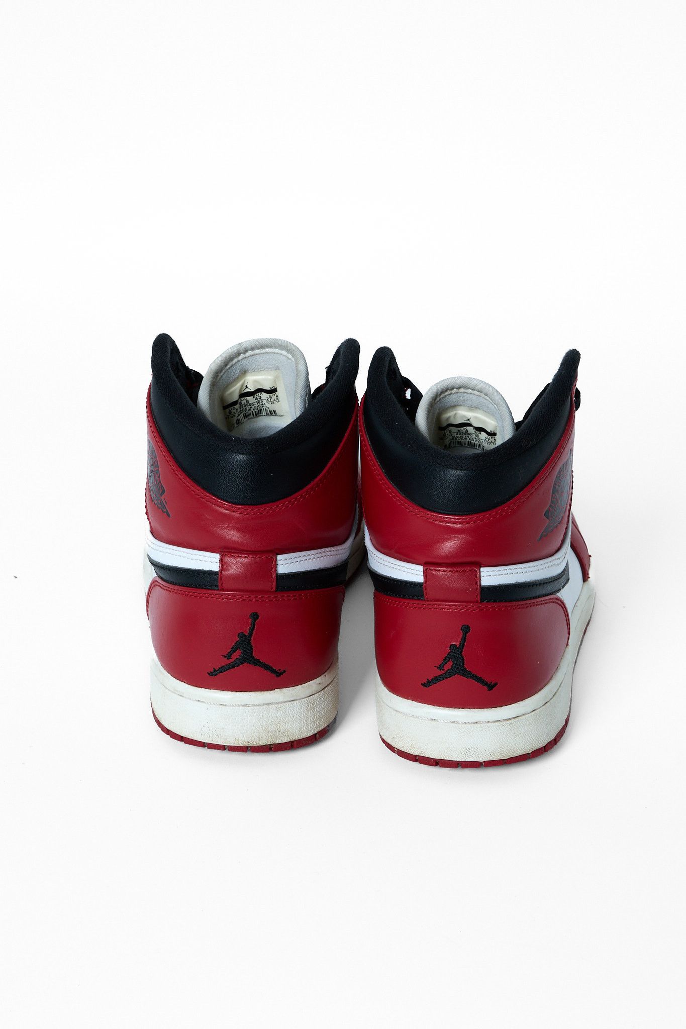 Nike NIKE AIR JORDAN 1 MID CHICAGO Size US 10 / EU 43 - 5 Thumbnail
