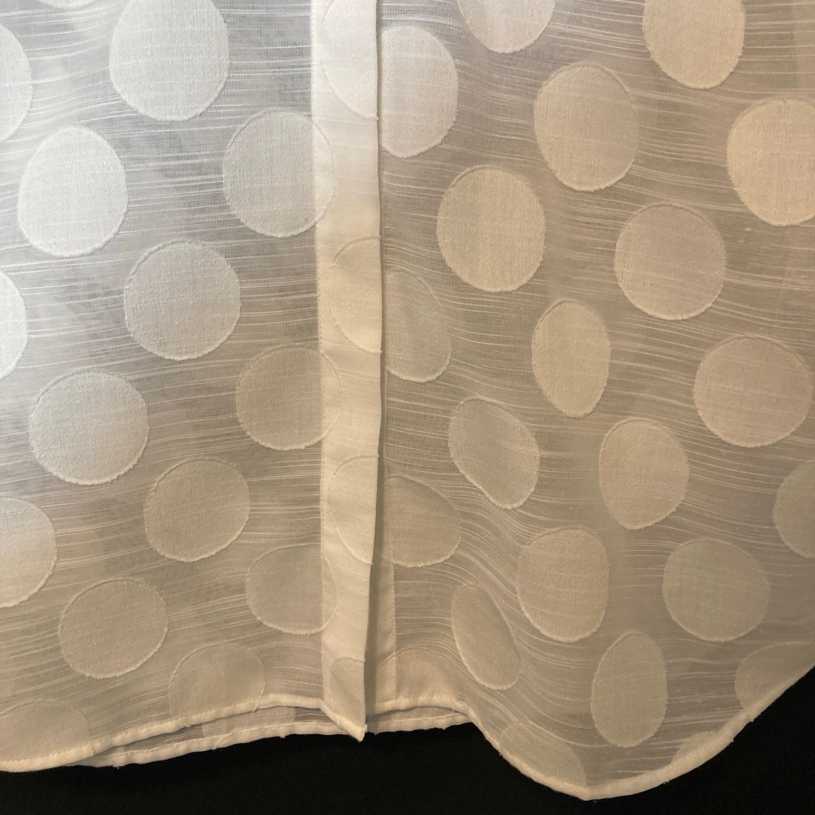 Chicos Chicos Sheer White Polka Dot Button Cold Shoulder Blouse Top Size M / US 6-8 / IT 42-44 - 6 Thumbnail