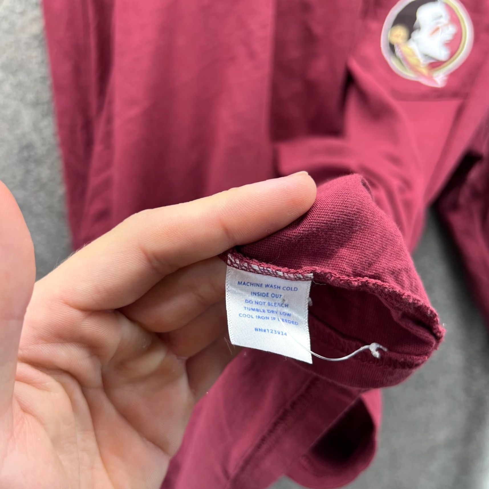 Southern Tide Southern Tide Shirt Mens XL Red Long Sleeve Pocket Crew Neck Size US XL / EU 56 / 4 - 4 Thumbnail