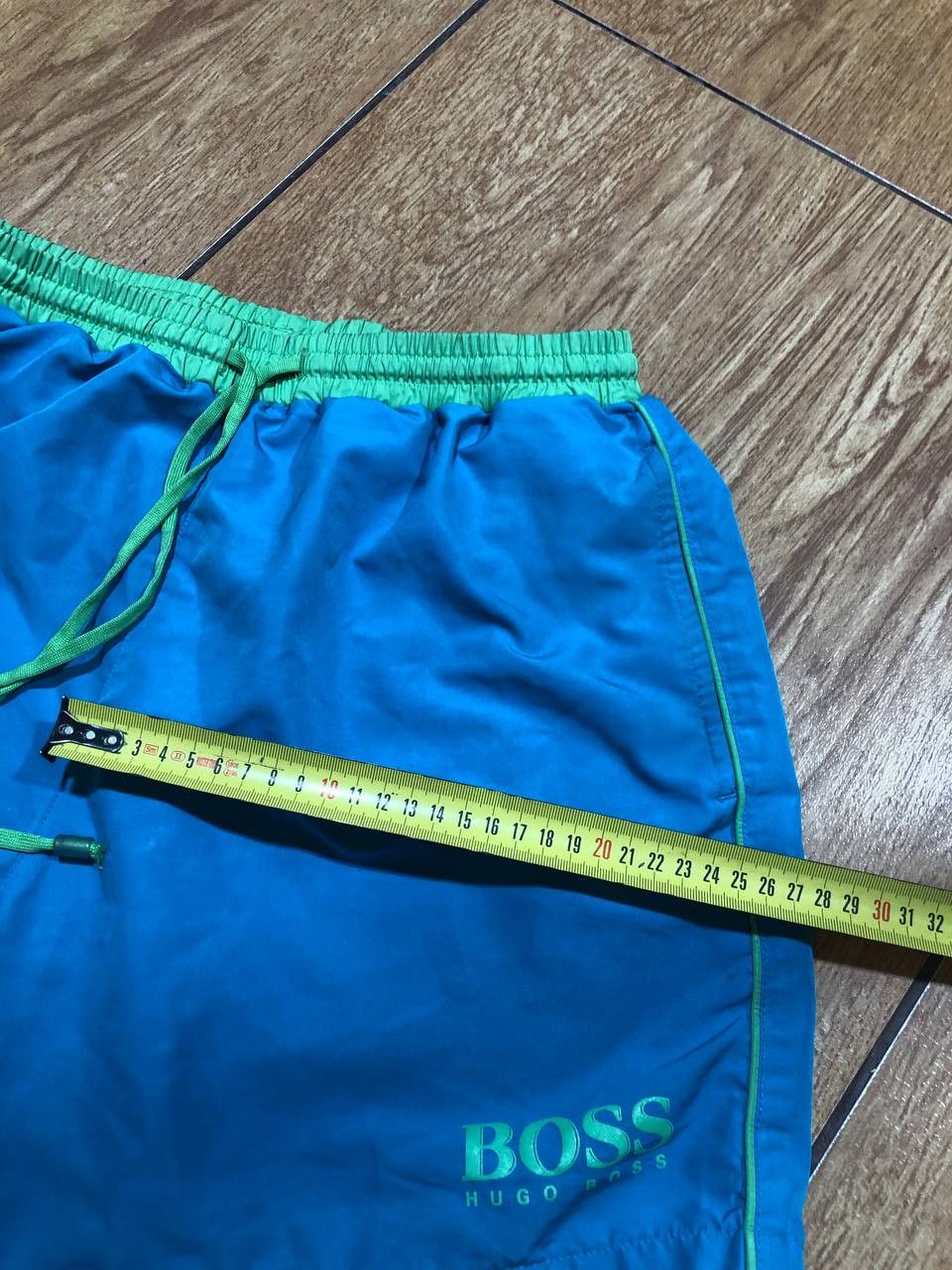 Hugo Boss Vintage Hugo Boss Y2K Logo Streetwear Shorts Size S Size US 30 / EU 46 - 9 Thumbnail