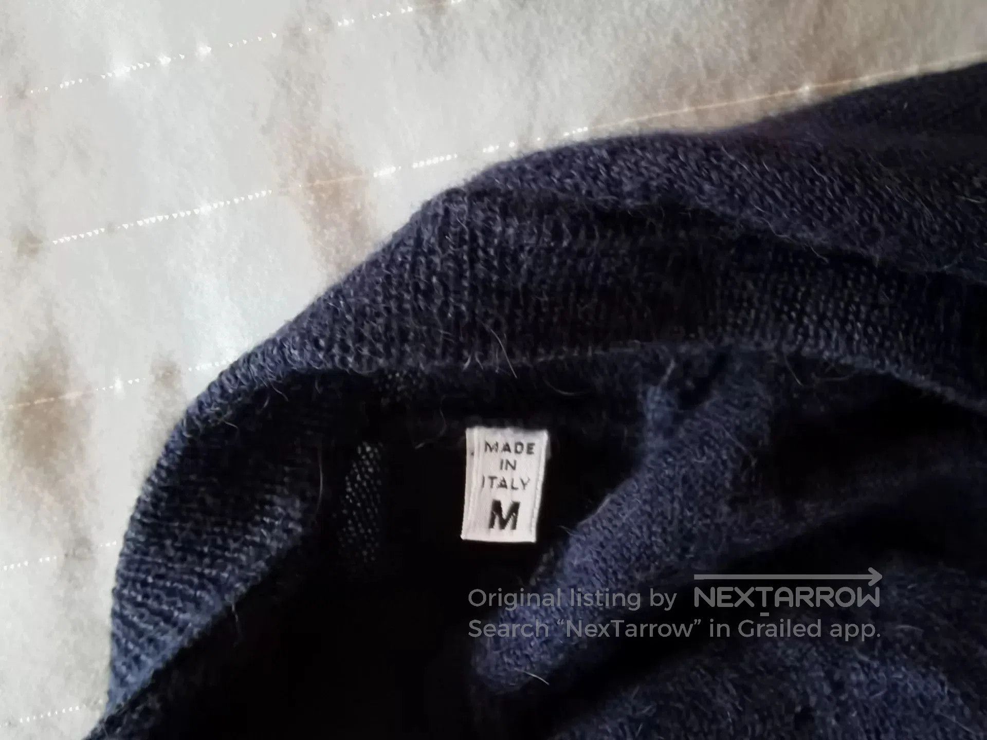 Maison Margiela Maison Margiela Wool Sweater with V-neck. Size M / US 6-8 / IT 42-44 - 6 Thumbnail