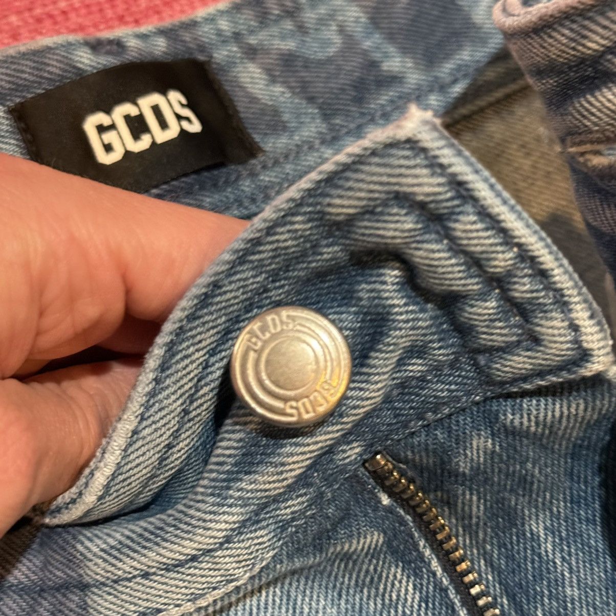 GCDS GCDS Wear Shorts Size US 32 / EU 48 - 6 Thumbnail