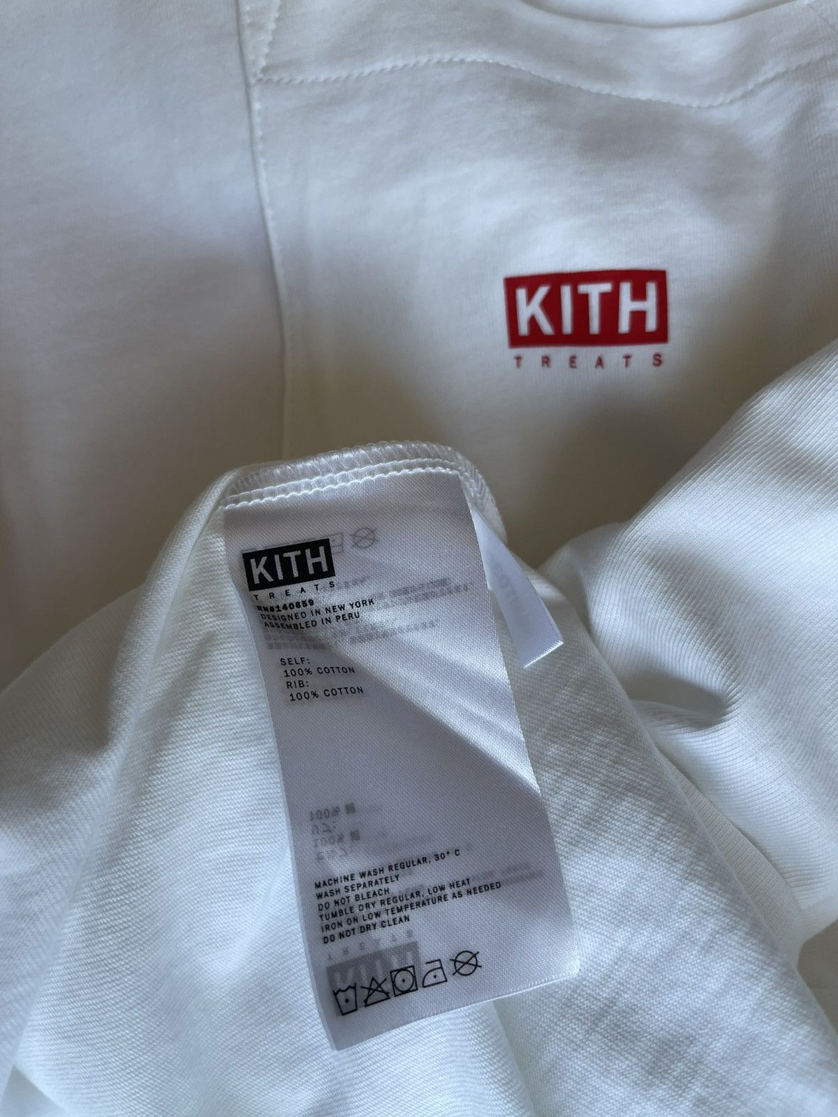 Kith KITH TREATS OPPOSITES ATTRACT TEE NEW Size US XXL / EU 58 / 5 - 7 Thumbnail