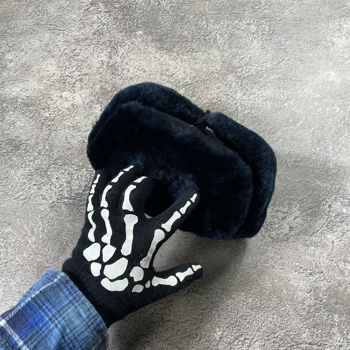If Six Was Nine Vintage Y2K Crown Furry Beanie Mohair Ushanka Uzi Vert Size ONE SIZE - 3 Thumbnail