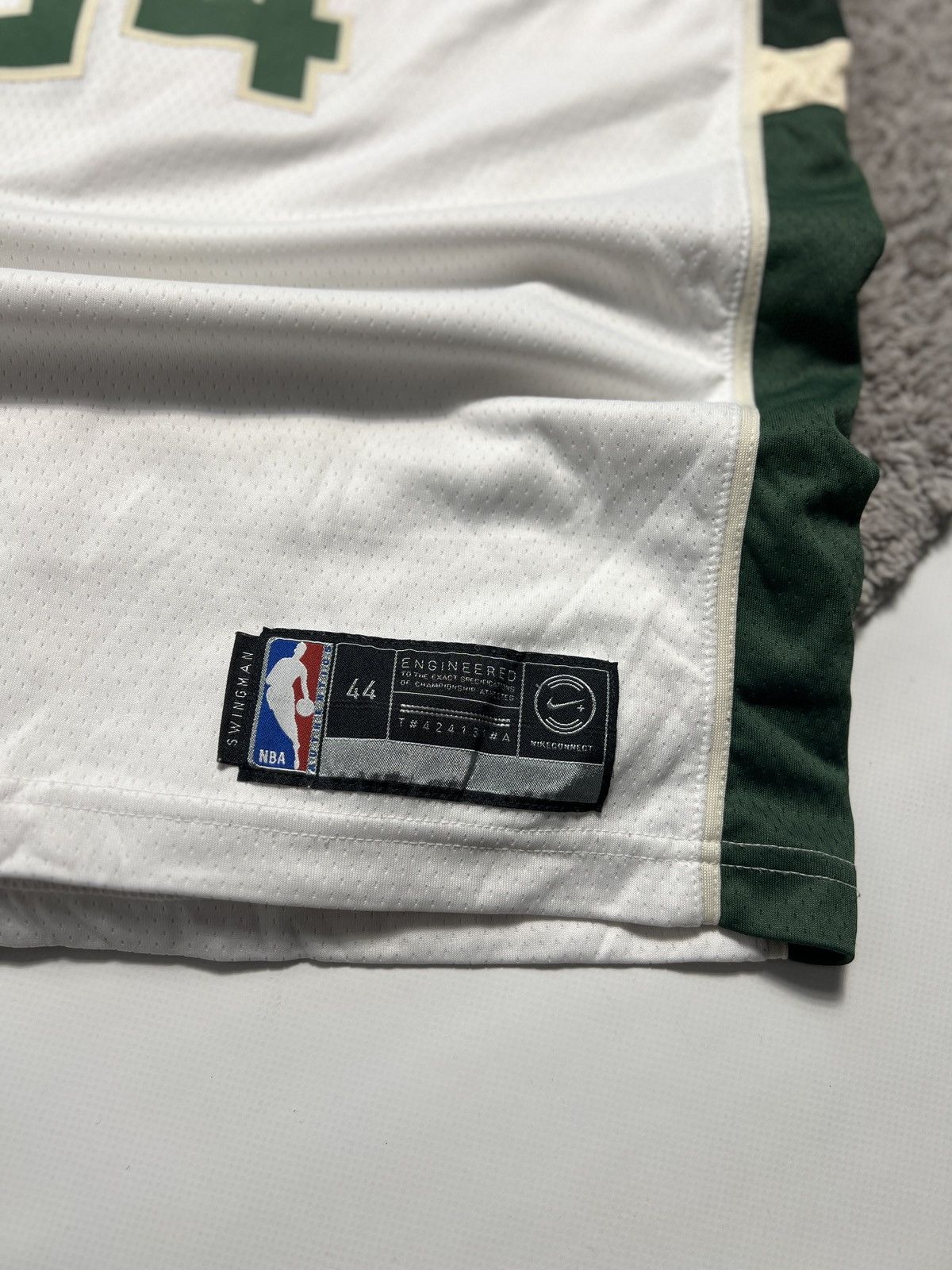 Nike Nike Milwaukee Bucks Antetokounmpo Basketball Jersey #34 Size US M / EU 48-50 / 2 - 6 Thumbnail