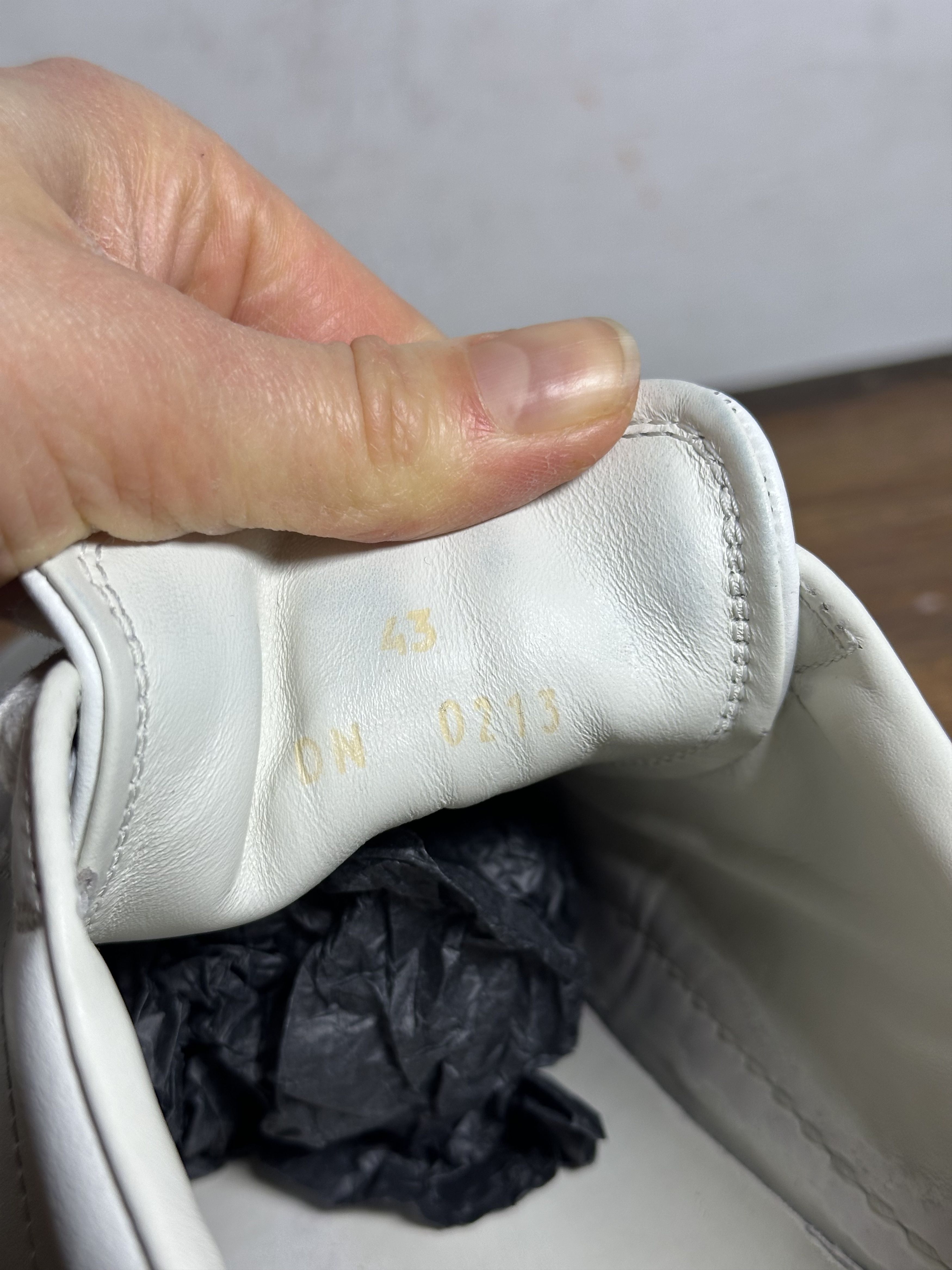 Givenchy Givenchy City Sport White Sneakers Size US 10 / EU 43 - 13 Thumbnail