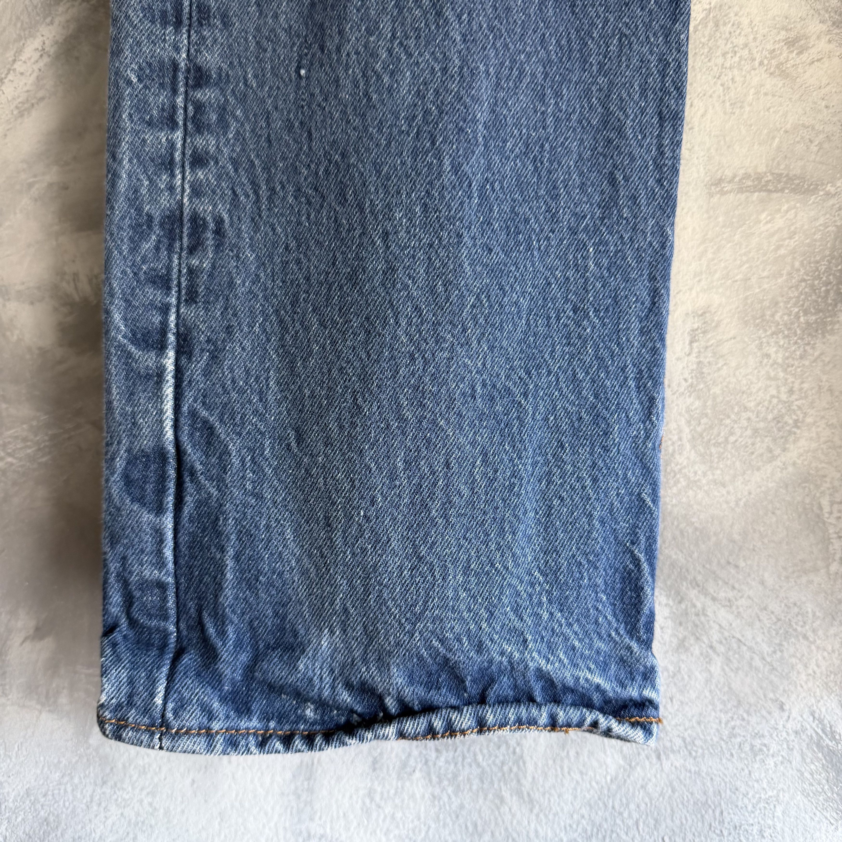Levi's VTG Levi's 501 Jeans Dark Blue Denim Button Fly Straight Leg Size US 35 - 7 Thumbnail