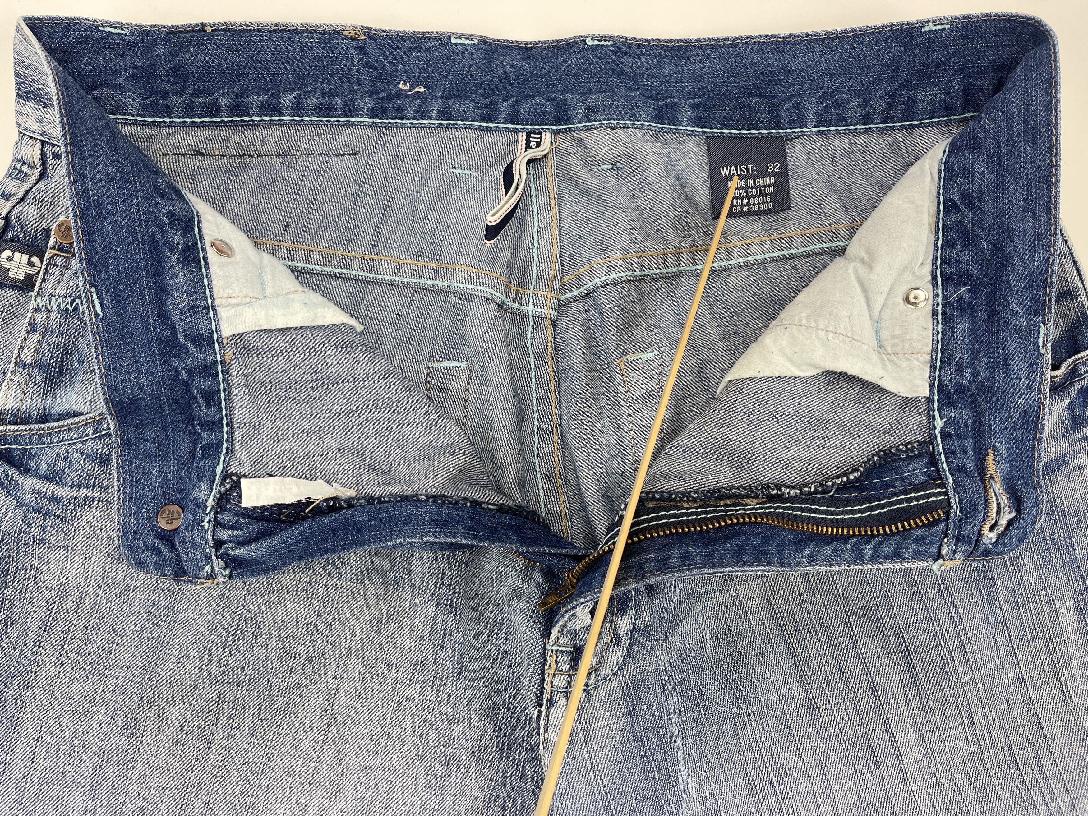 Pelle Pelle PELLE PELLE jeans shorts, Marc Buchanan vintage baggy 90s 32 Size US 32 / EU 48 - 12 Thumbnail