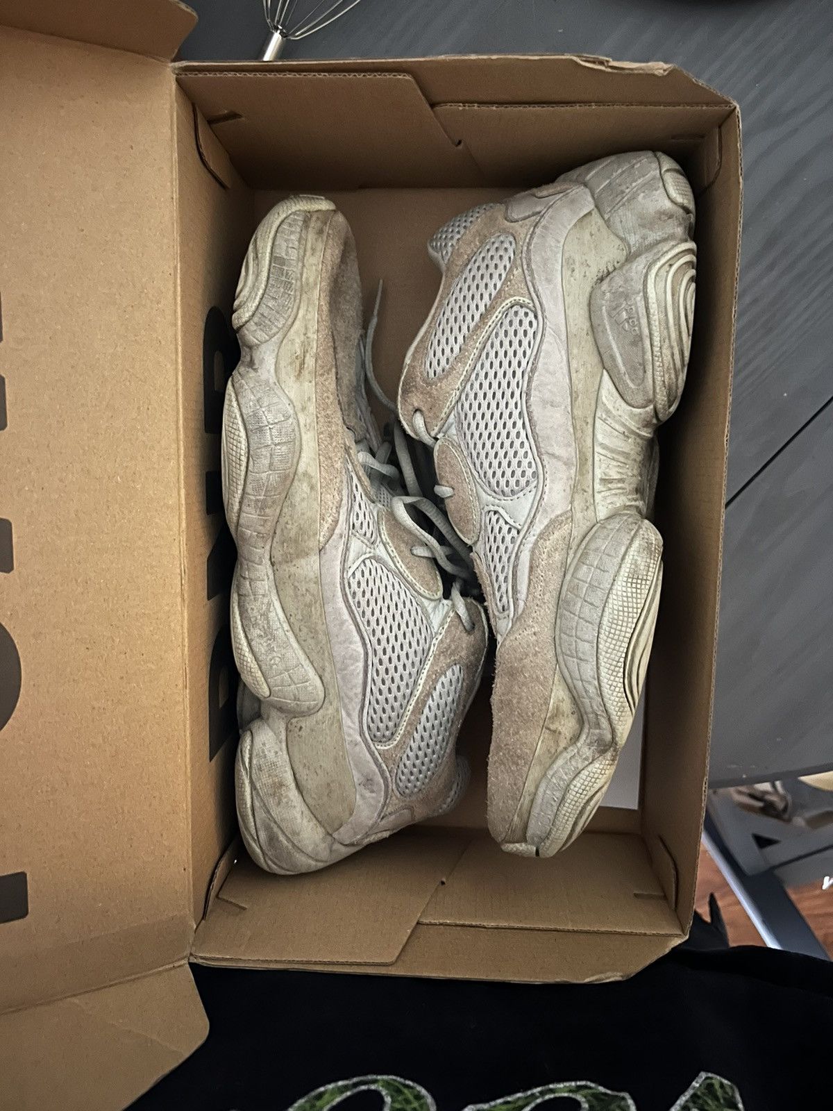 Adidas × Yeezy Adidas x Yeezy 500 ‘Blush’ Mens Size 11 Size US 11 / EU 44 - 3 Thumbnail