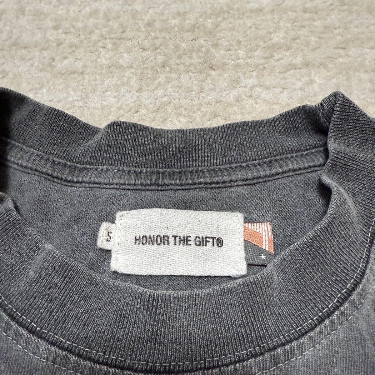 Honor the Gift Honor The Gift Inner City Hounds Oversized T-shirt Y2K Grey Size US S / EU 44-46 / 1 - 5 Thumbnail