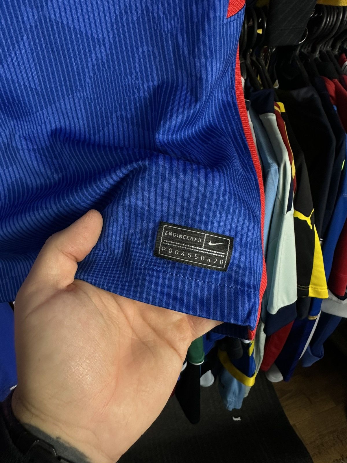 Nike NIKE ENGLAND 2020 2022 AWAY SHIRT FOOTBALL SOCCER JERSEY Size US S / EU 44-46 / 1 - 3 Thumbnail