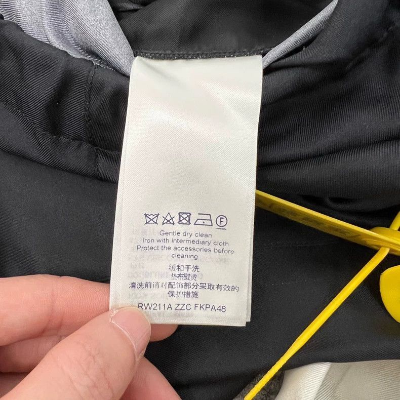 Louis Vuitton Louis Vuitton Logo Drawstring Sport Pants-2506 Size 35" - 7 Thumbnail
