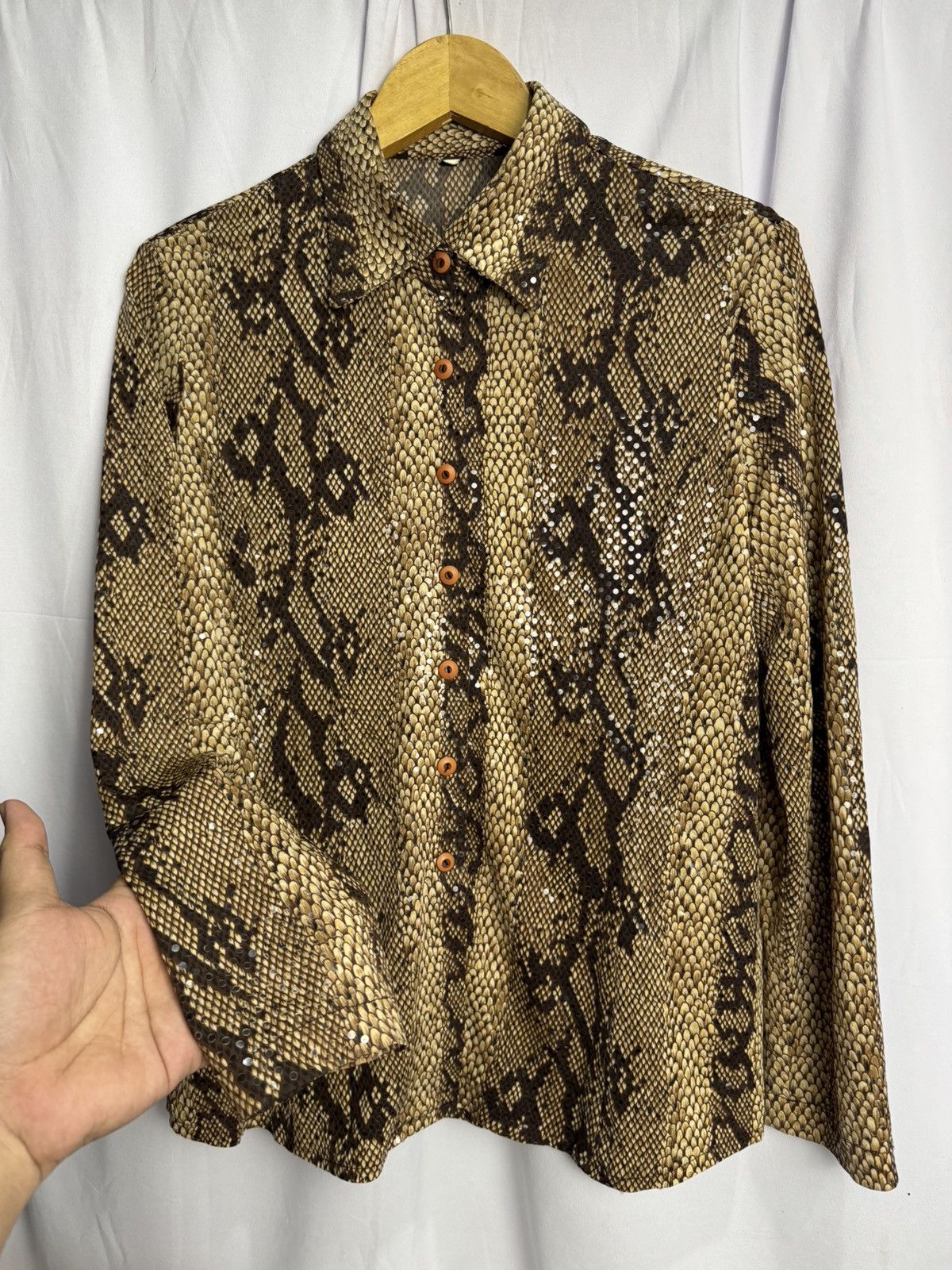 If Six Was Nine × Japanese Brand × Le Grande Bleu (L.G.B.) Japanese Python Snake Button Shirt Size US M / EU 48-50 / 2 - 1 Thumbnail