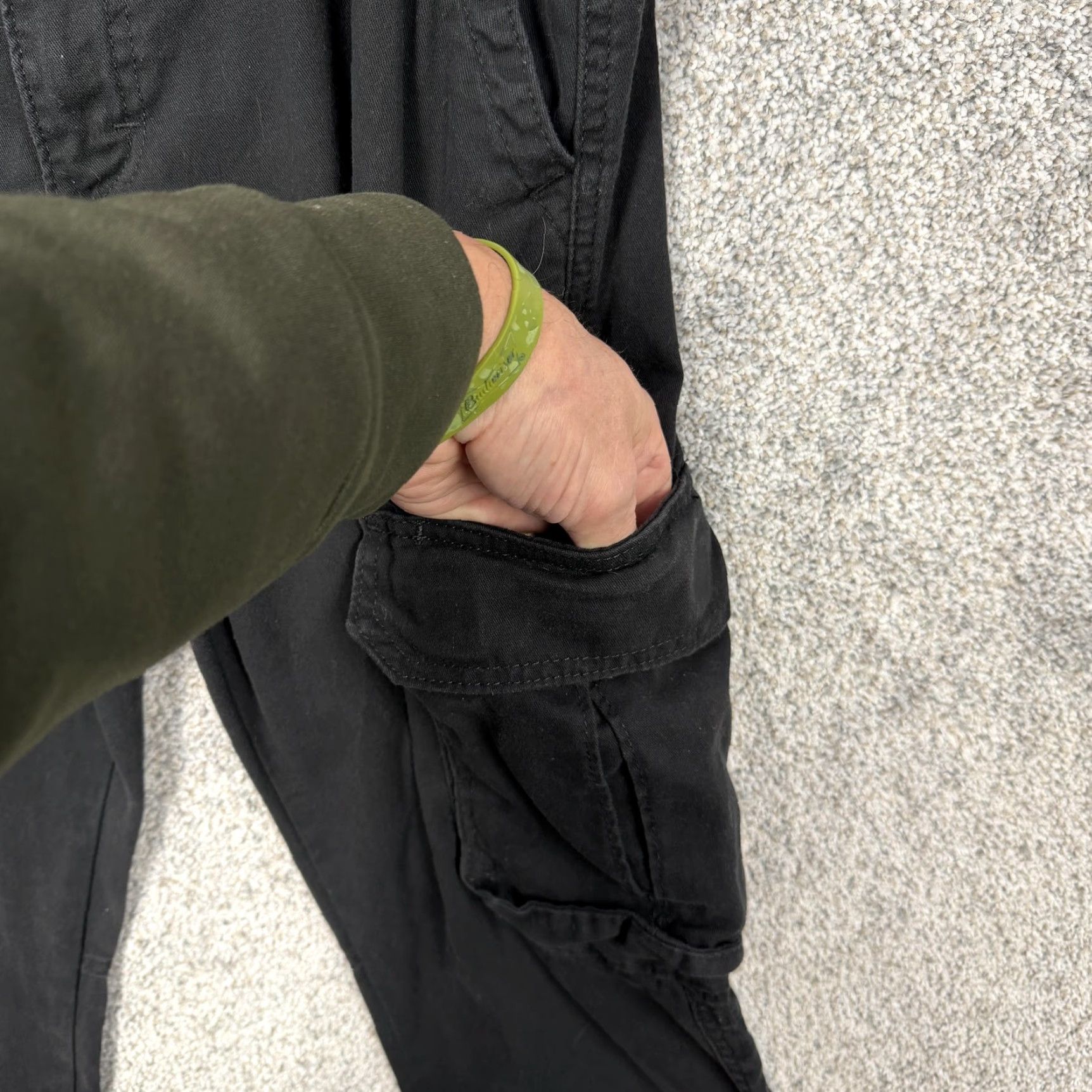 Wrangler Wrangler Cargo Pants Mens 30x30 Black Regular Taper Stretch Workwear Size US 30 / EU 46 - 6 Thumbnail