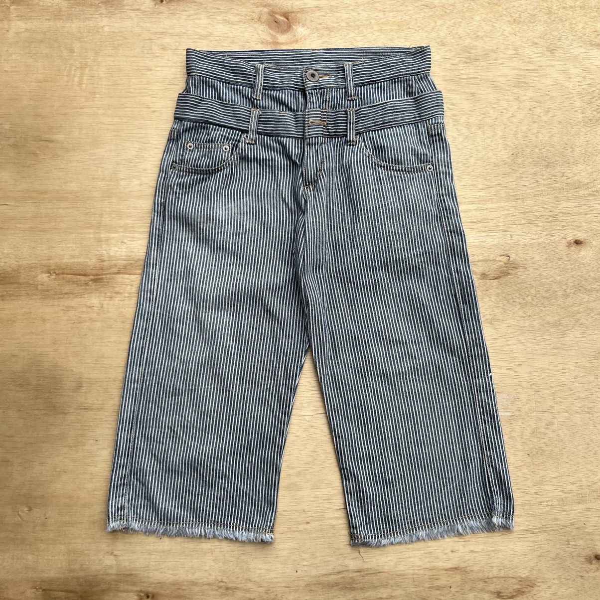 Hysteric Glamour BACK N FORTH DOUBLE WAIST HICKORI DENIM ANGEL WING PRINT 3/4 Size US 28 / EU 44 - 7 Thumbnail
