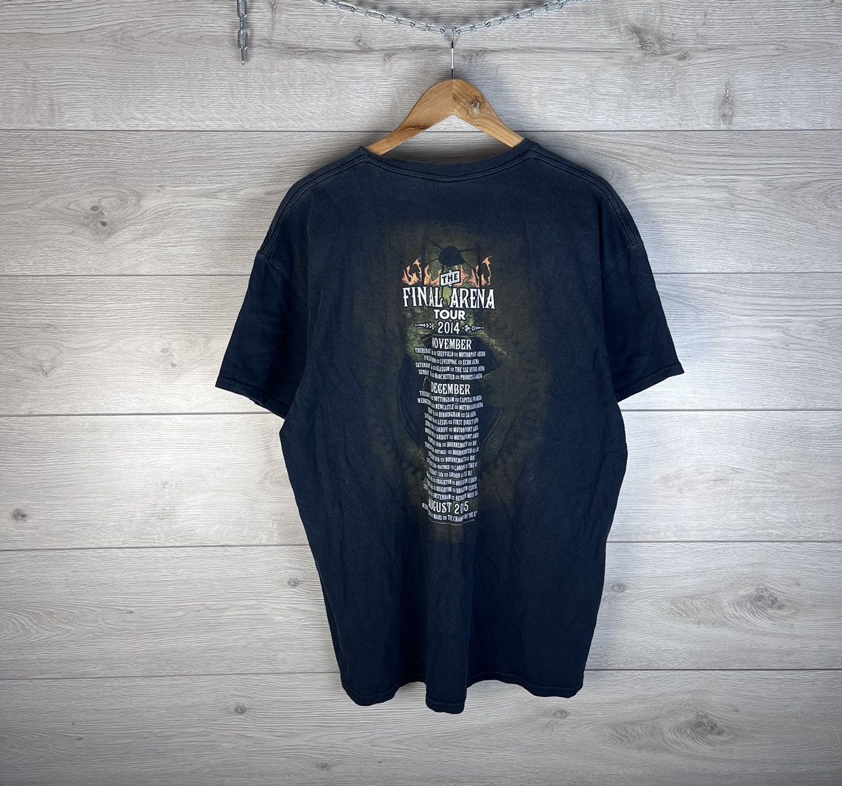 Gildan Men’s t-shirt War of the Worlds 2014s size Xl final arena Size US XL / EU 56 / 4 - 11 Thumbnail