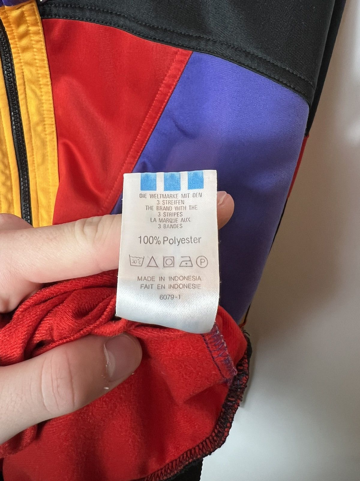 Adidas Vintage streetwear y2k 90s Adidas track Jacket Size US L / EU 52-54 / 3 - 16 Thumbnail