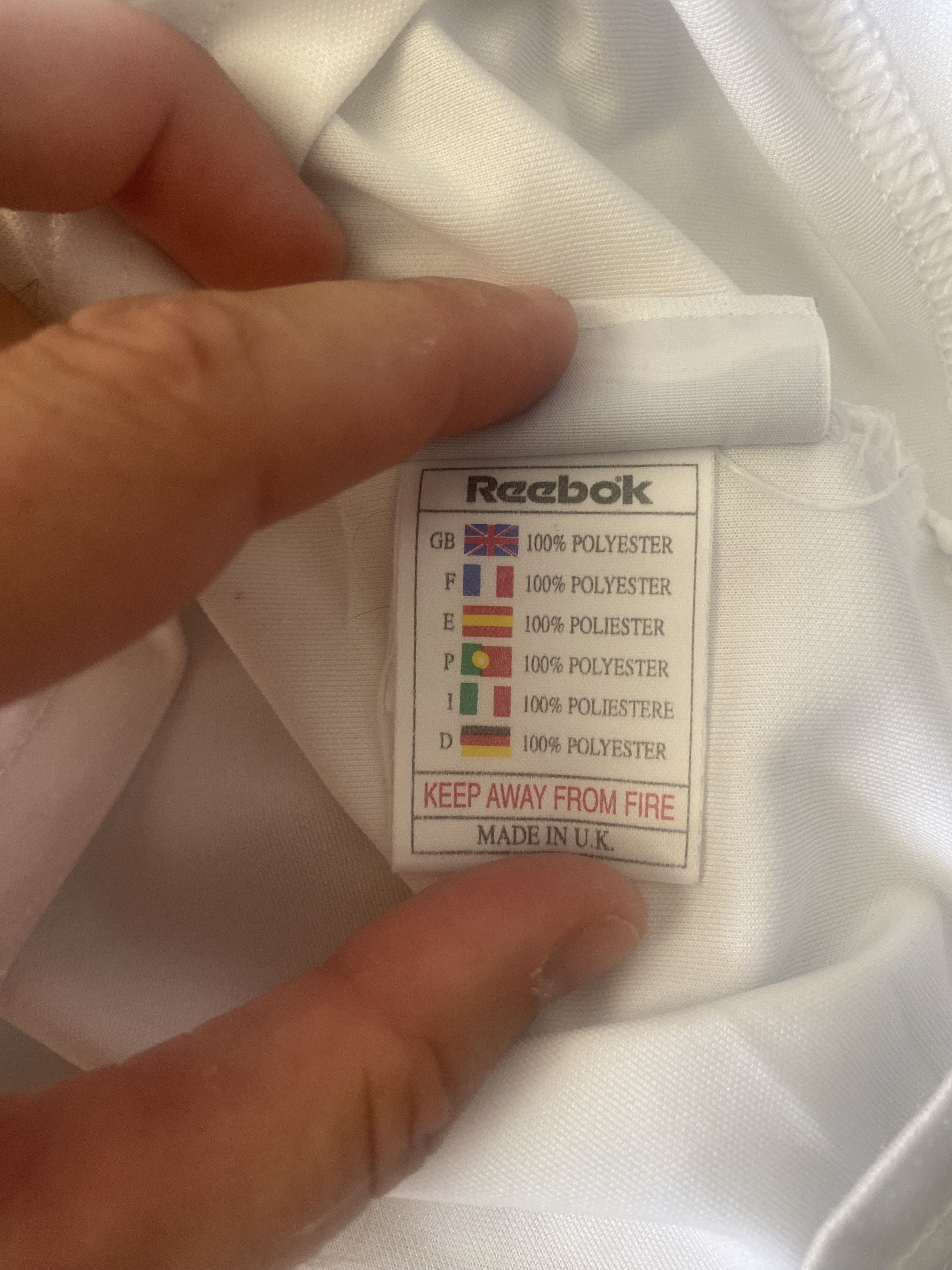 Reebok Vintage LIVERPOOL F.C. 2001 - 2003 - Reebok - kids - UNIQUE Size US XXS / EU 40 - 6 Thumbnail