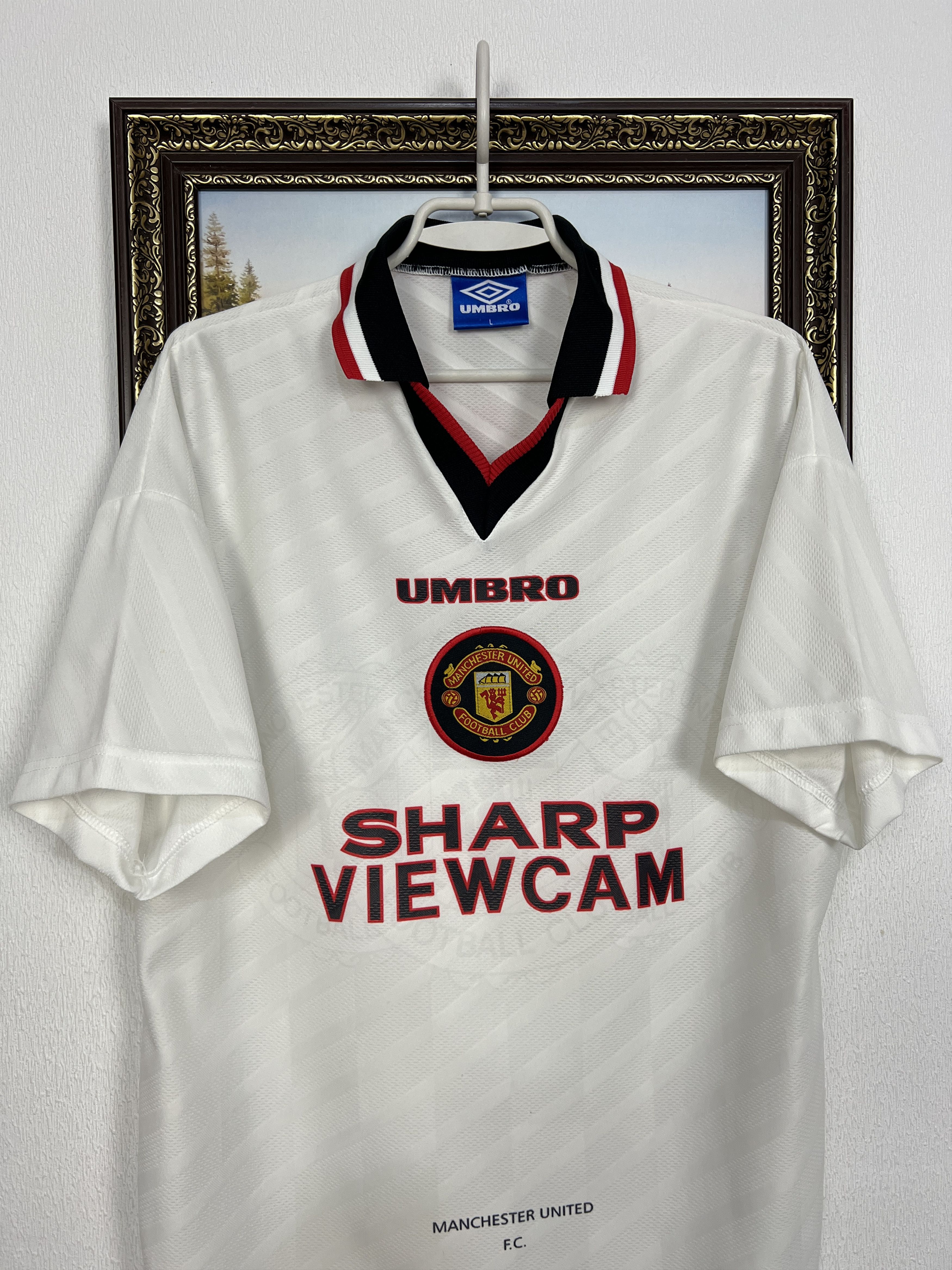 Umbro Manchester United Away football shirt Soccer Jersey Trikot Size US L / EU 52-54 / 3 - 2 Thumbnail
