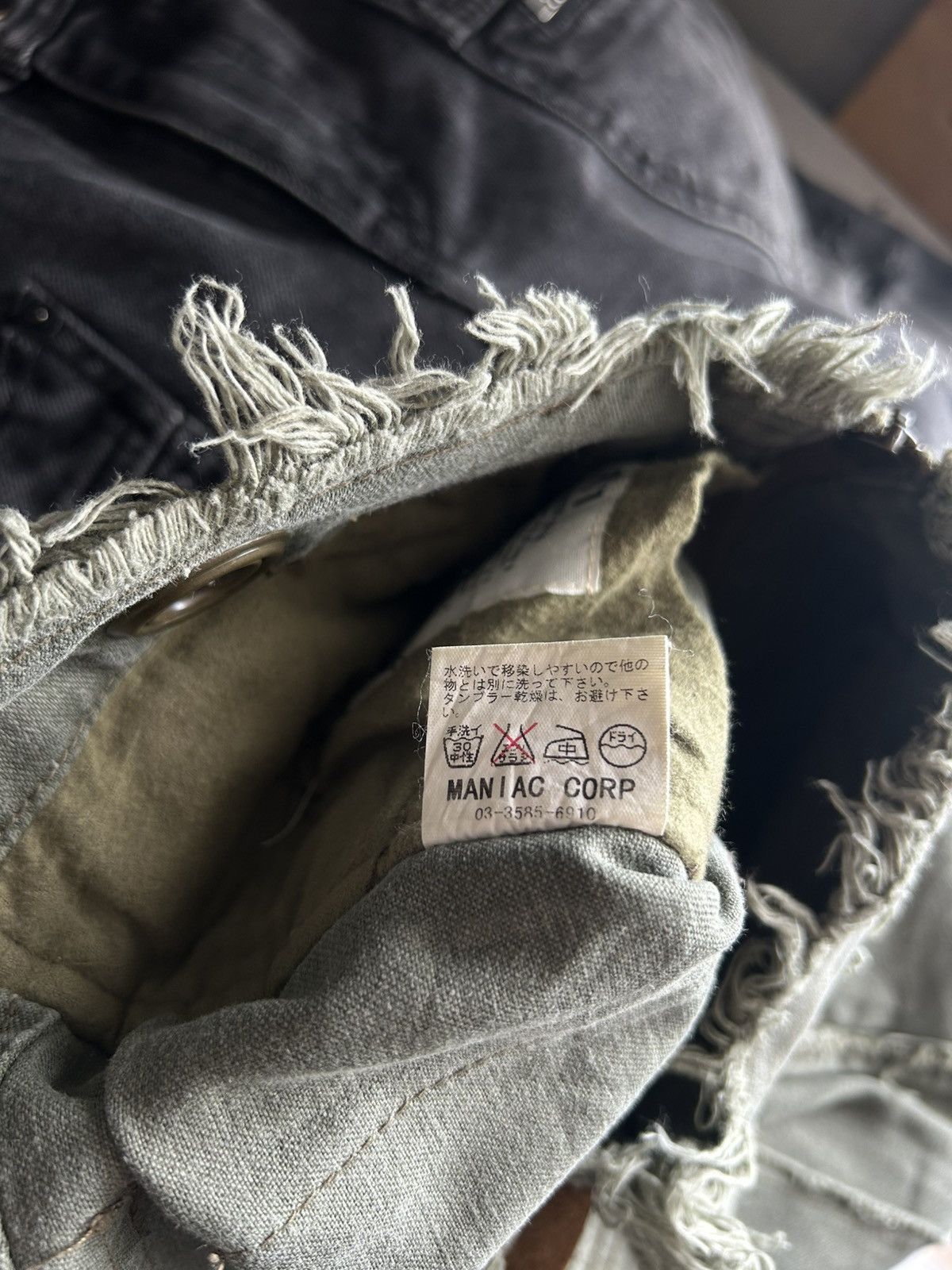Le Grande Bleu (L.G.B.) Le Grande Bleu LGB Super Flared Jeans Size US 29 - 15 Thumbnail