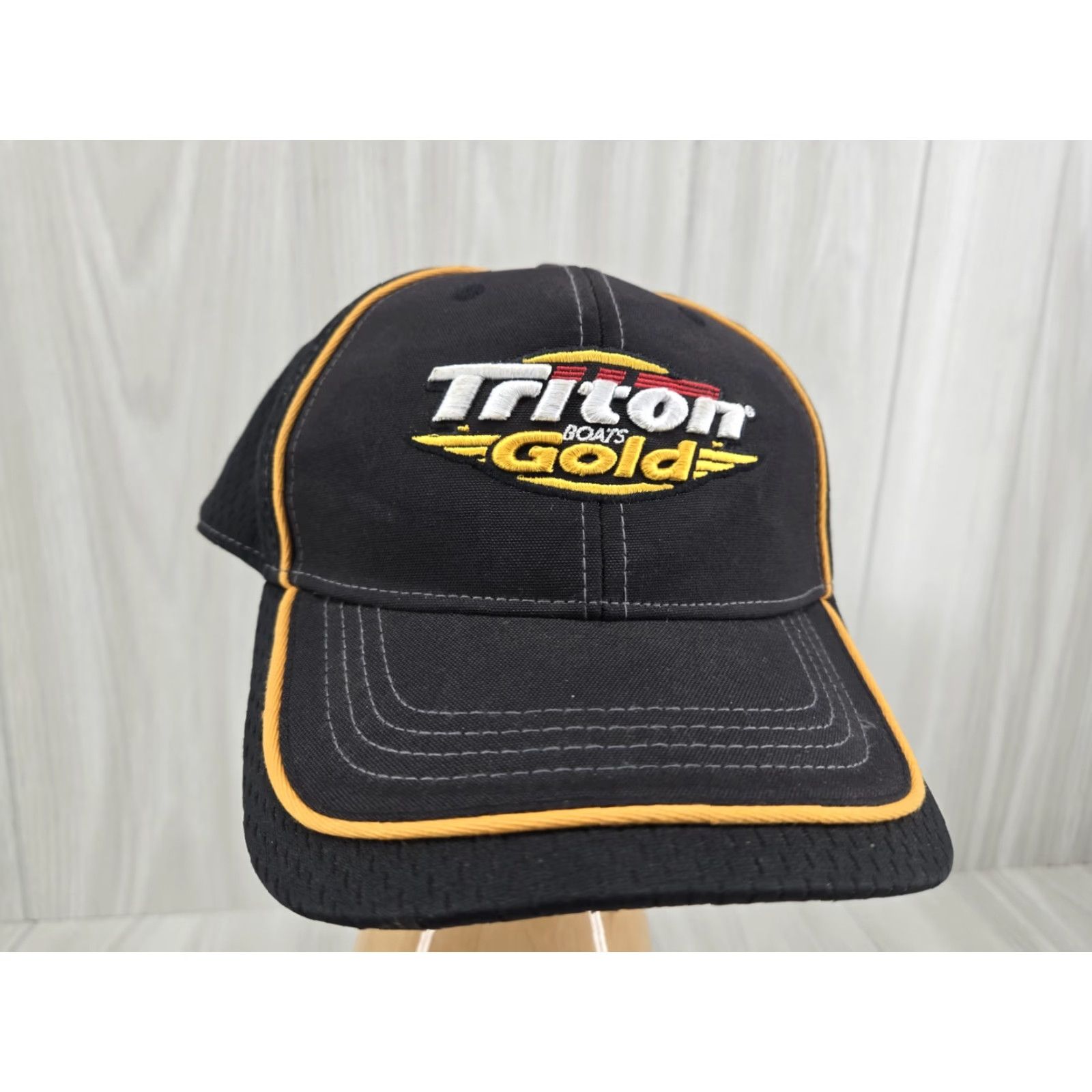 Vintage TRITON Boats GOLD Adjustable Hat Embroidered Baseball Cap Men Adjustable Black Cotton Canvas Logo Size ONE SIZE - 3 Thumbnail