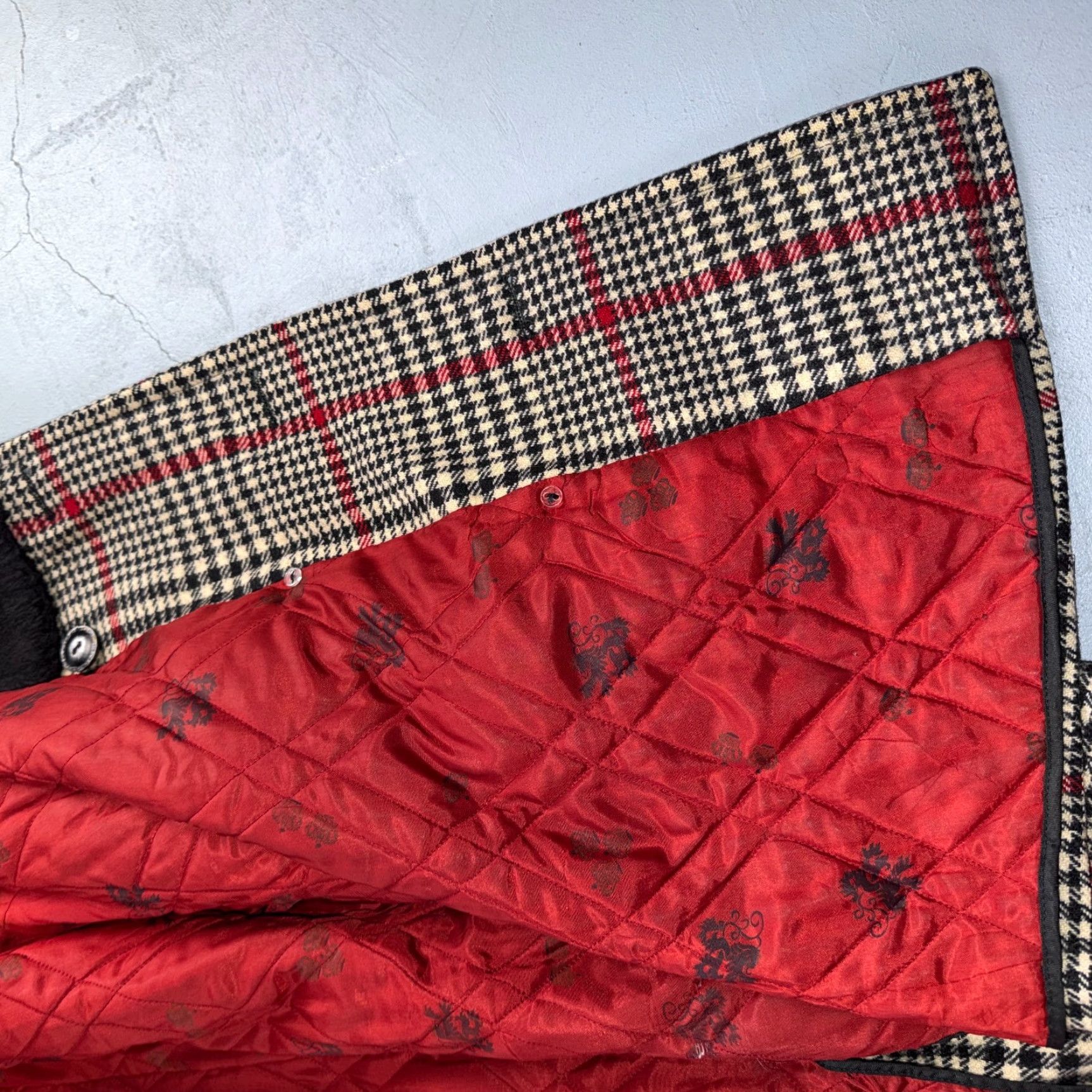 Pendleton VINTAGE Pendleton Jacket Wool Plaid Chore Coat Black Brown USA Double Breast 60s 1960s Men Size L Vintage Mens Outer Shell Pockets Size US L / EU 52-54 / 3 - 4 Thumbnail