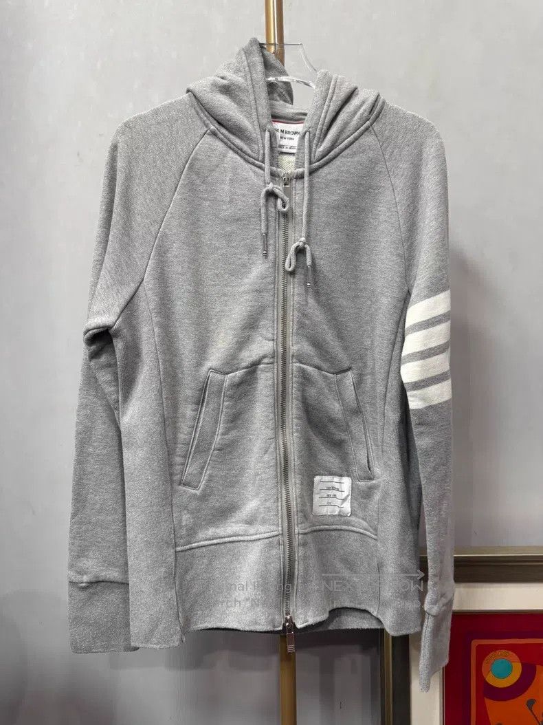 Thom Browne Thom Browne A coat with a zipper and a hat Size US S / EU 44-46 / 1 - 1 Thumbnail