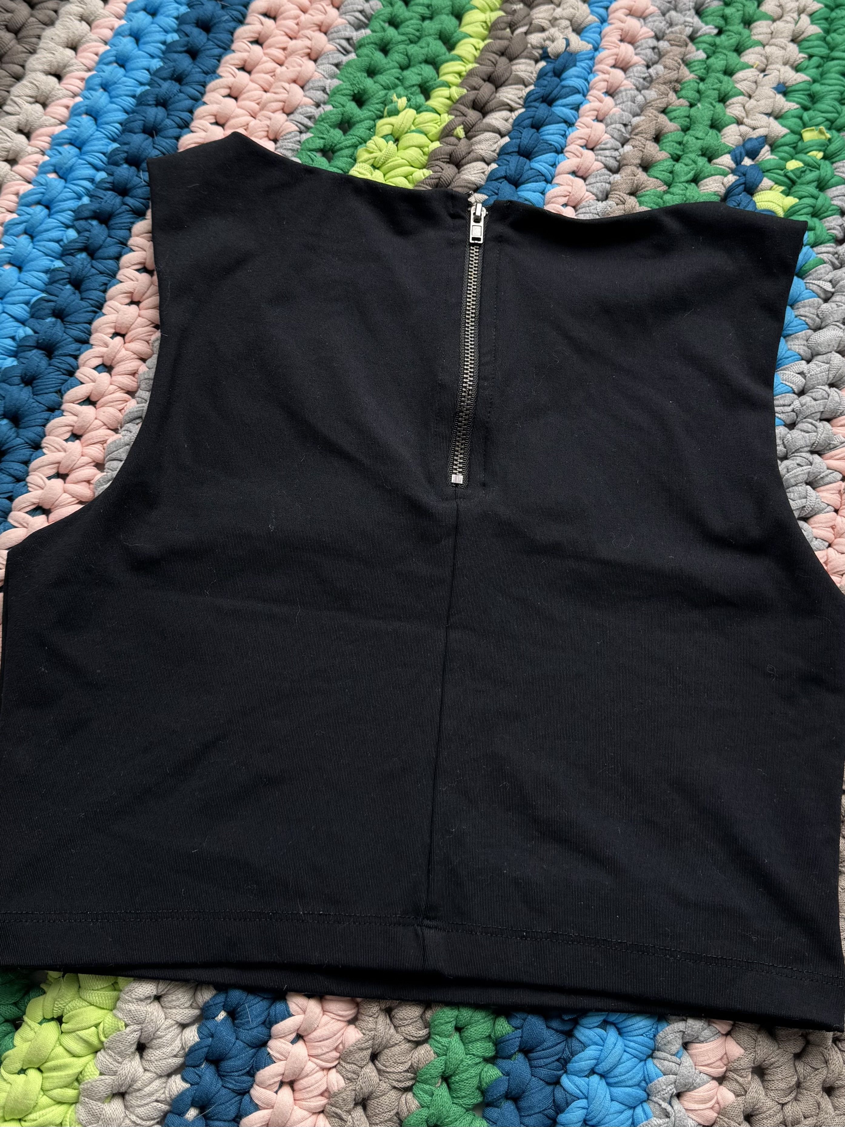 Bebe Vintage Bebe Crop Top Zip Back Minimalist Y2K Tank Top Size S / US 4 / IT 40 - 9 Thumbnail