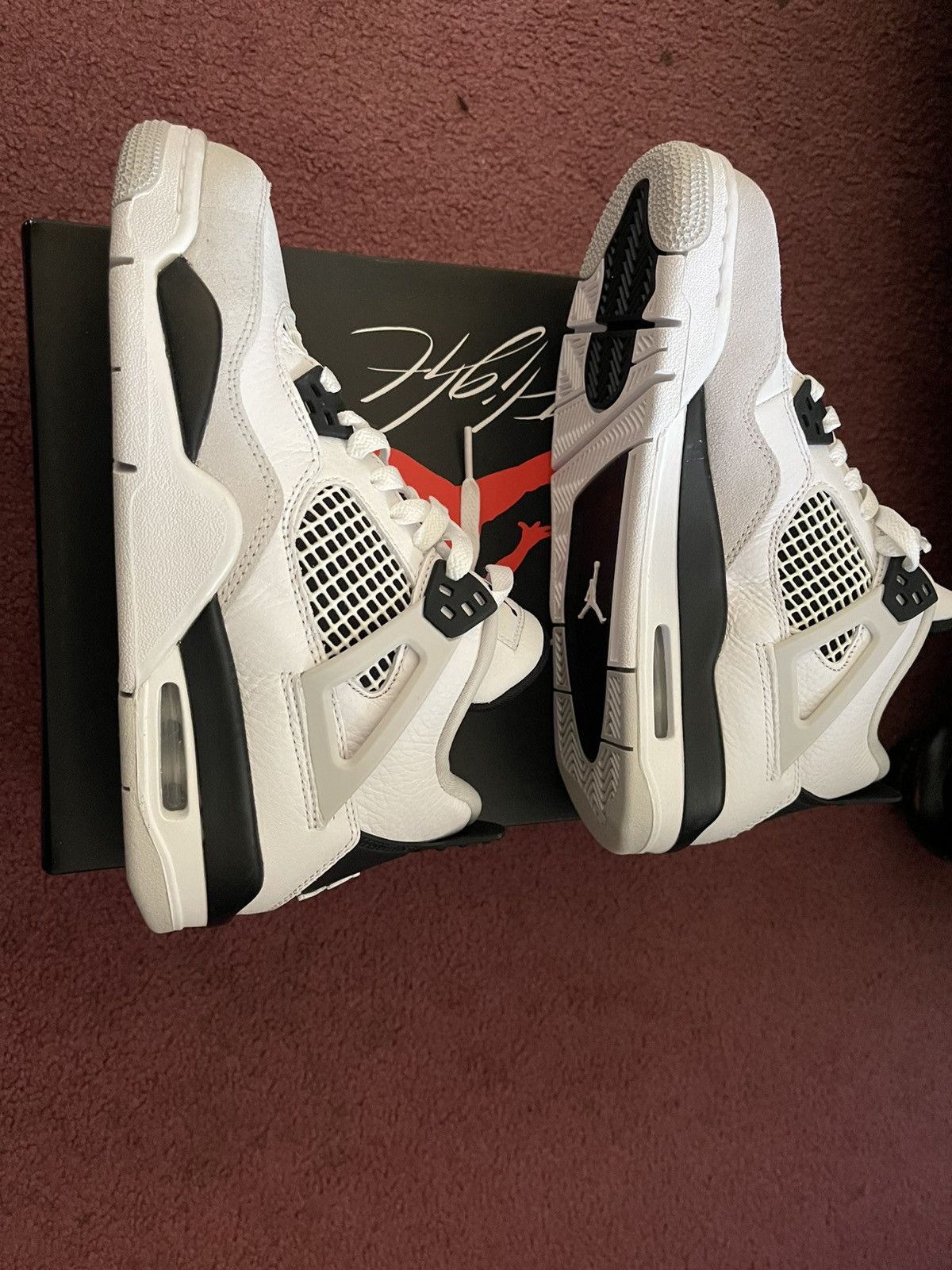 Nike Unisex air jordan 4 retro (GS) brand new with boxes Size US 6 / EU 39 - 5 Thumbnail